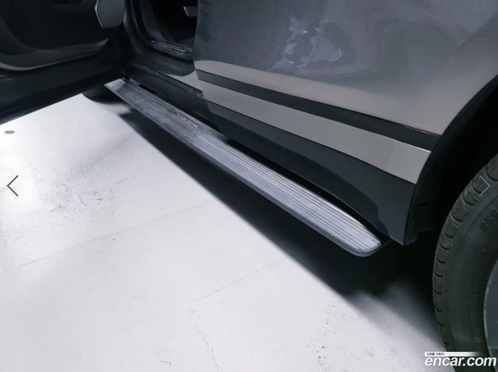Land Rover Range Rover Velar 30 D300 R-Dynamic Hse - фотография 7151917