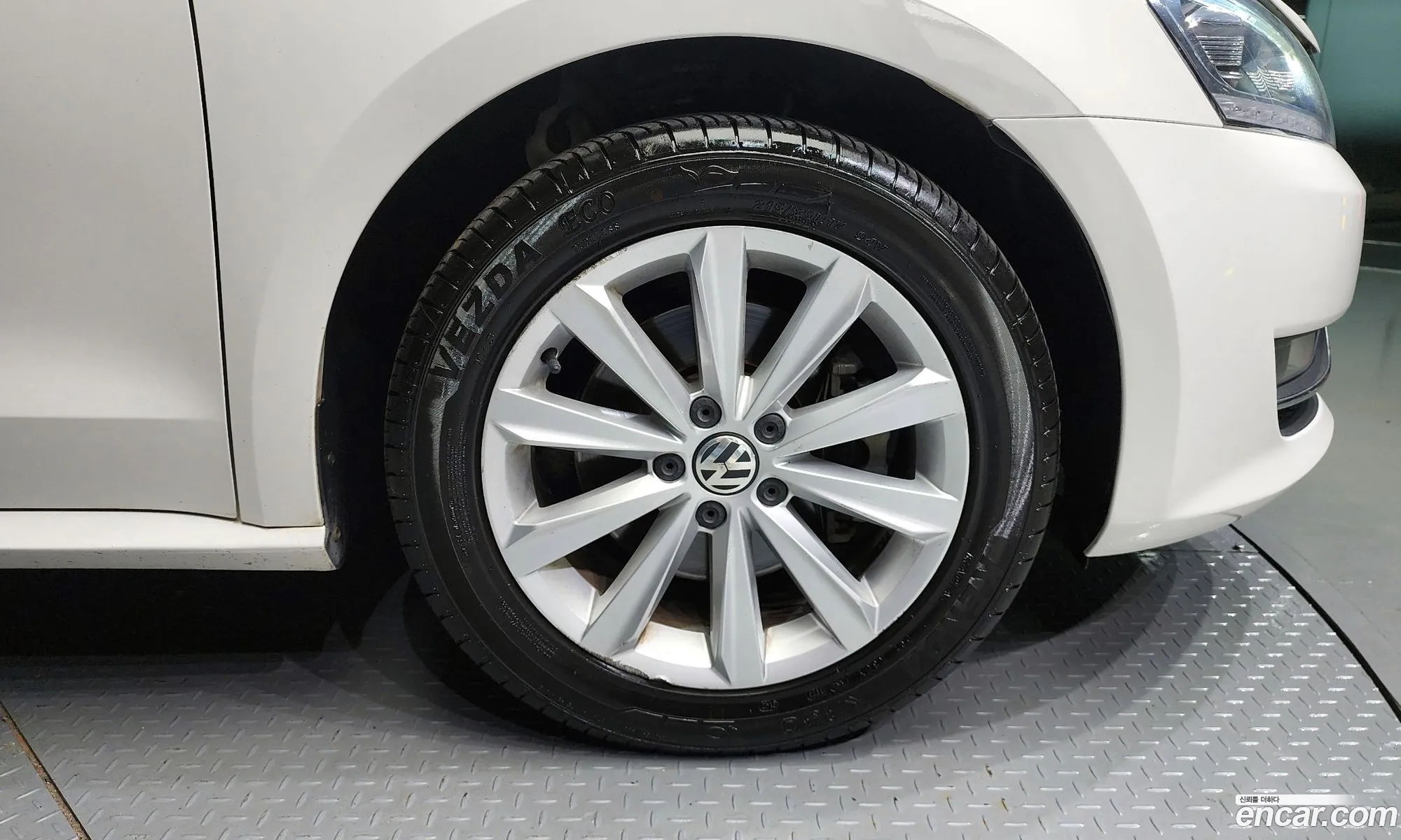 Volkswagen The New Passat 18 Tsi B7 - фотография 7637412