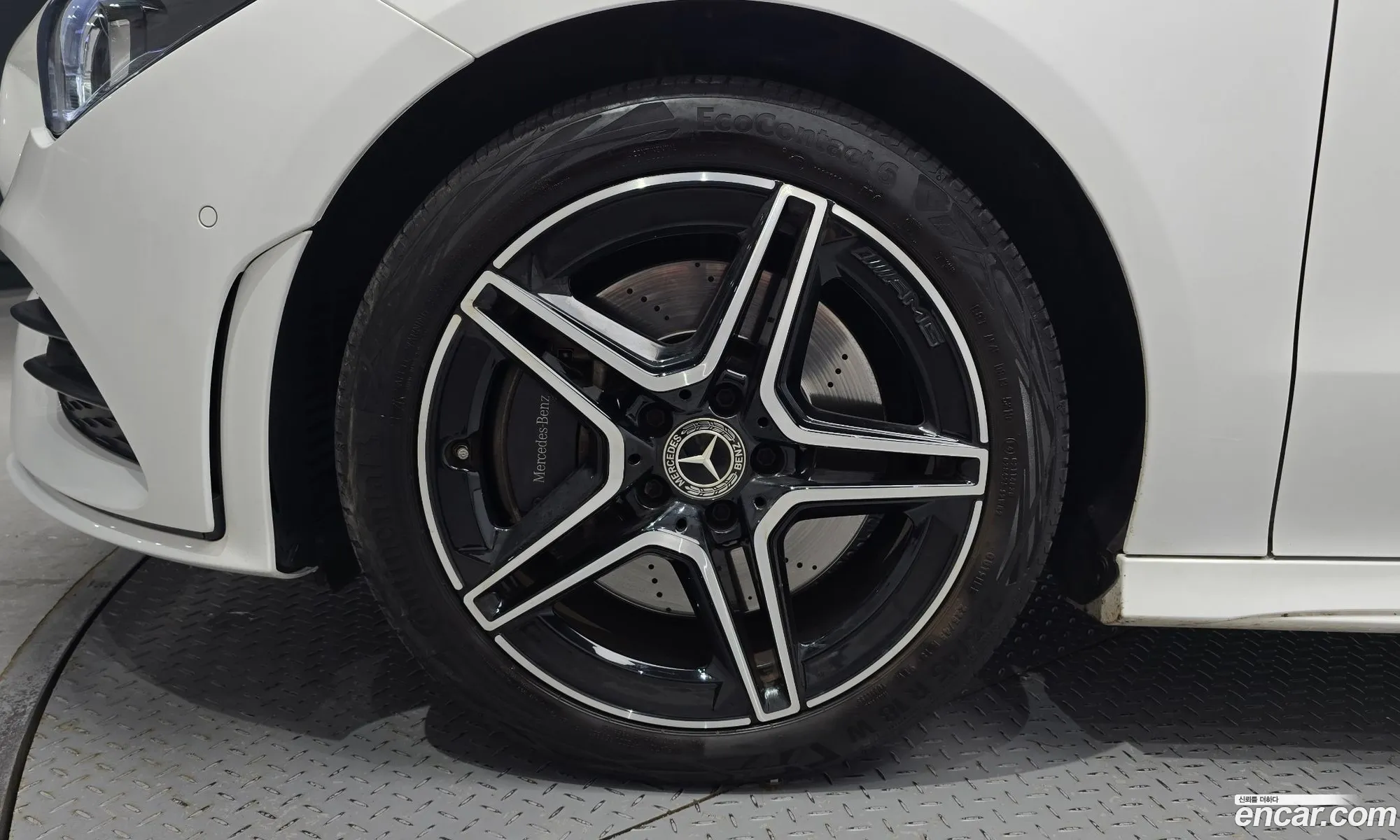 Benz Cla-Class C118 Cla250 4Matic - фотография 19074830
