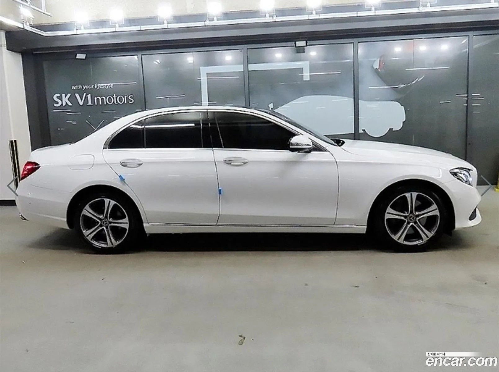 Mercedes E-Class W213 E300 Avantgarde - фотография 19067878