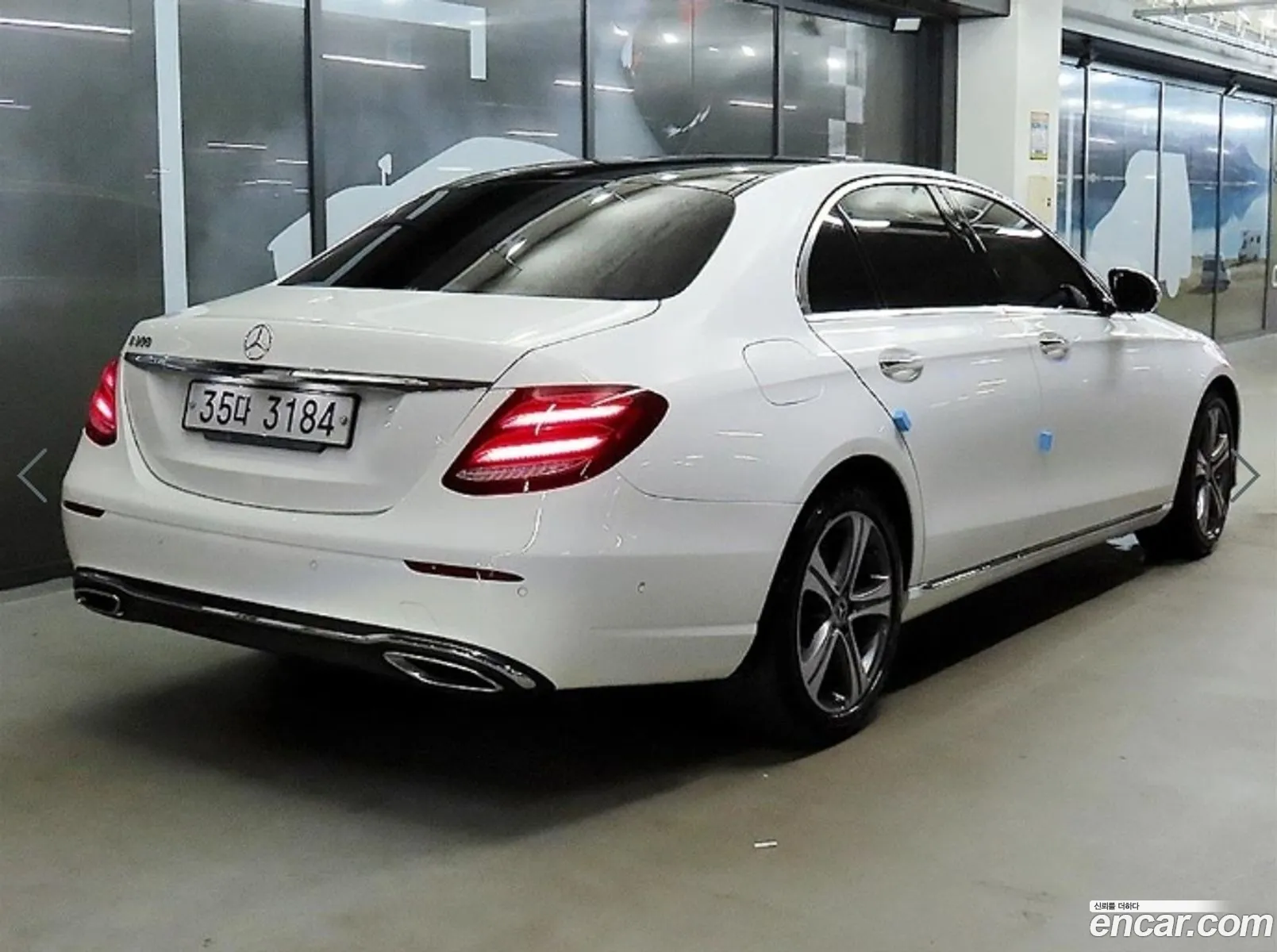 Mercedes E-Class W213 E300 Avantgarde - фотография 19067879