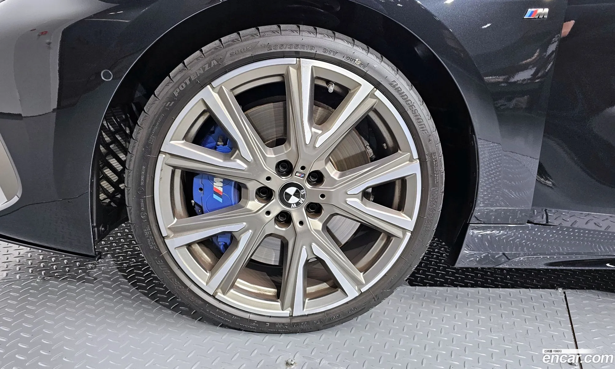 BMW 1 Series F40 M135I xDrive - фотография 12325199