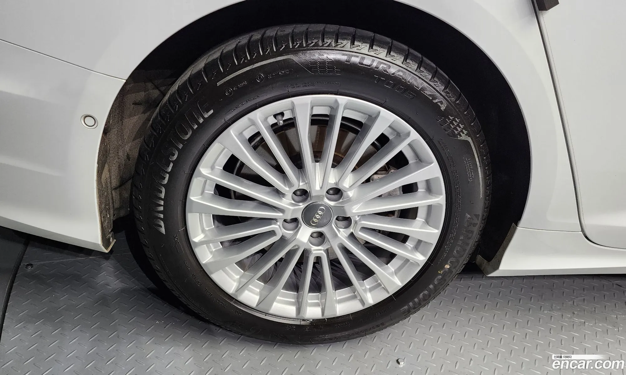 Audi A6 C8 45 Tfsi Quattro Premium - фотография 404460