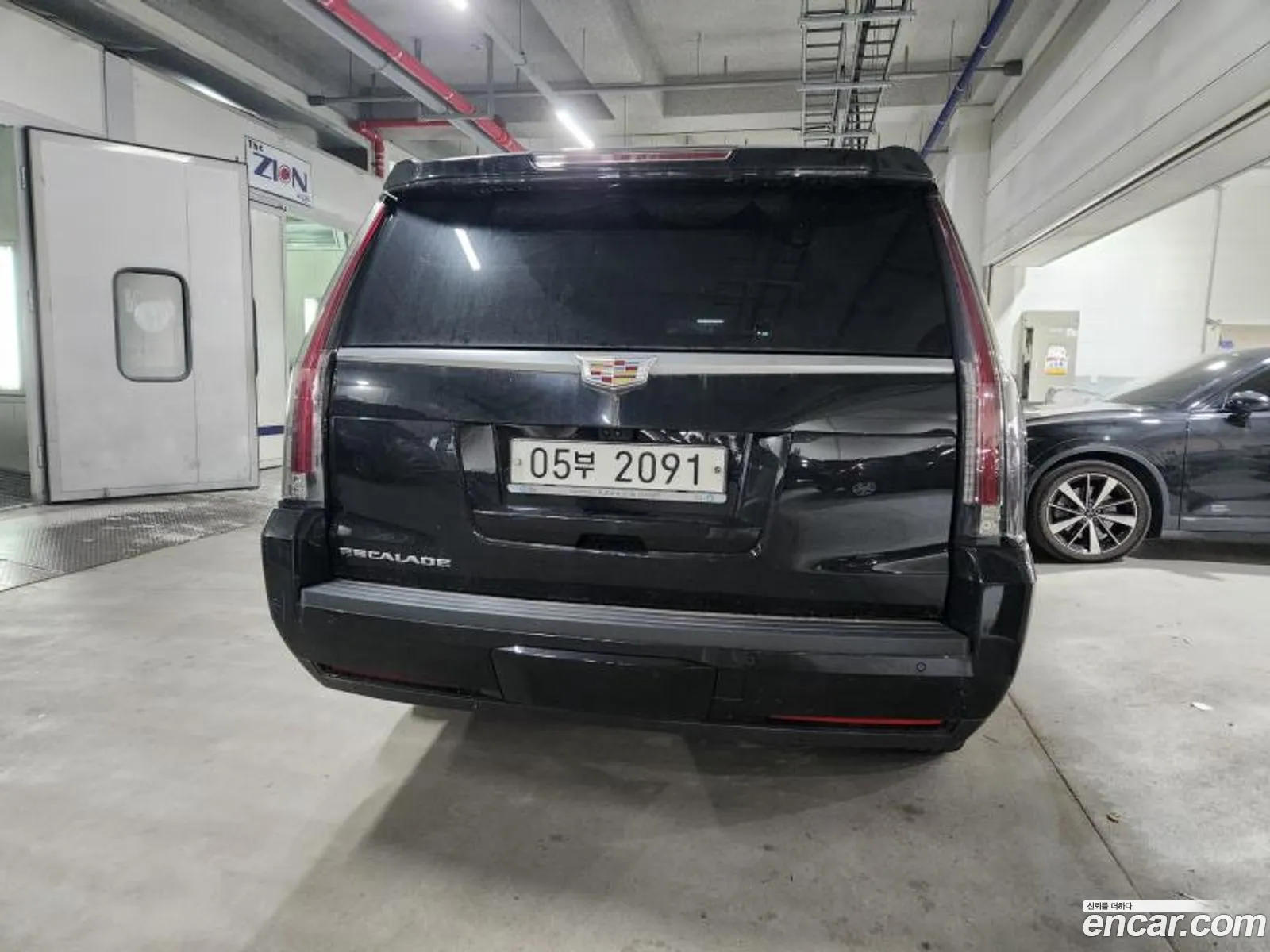 Cadillac Escalade 62 Esv 4Th Generation - фотография 4626709
