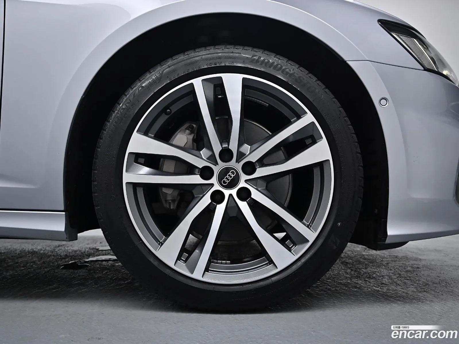Audi A6 C8 45 Tfsi Quattro Premium - фотография 1501717