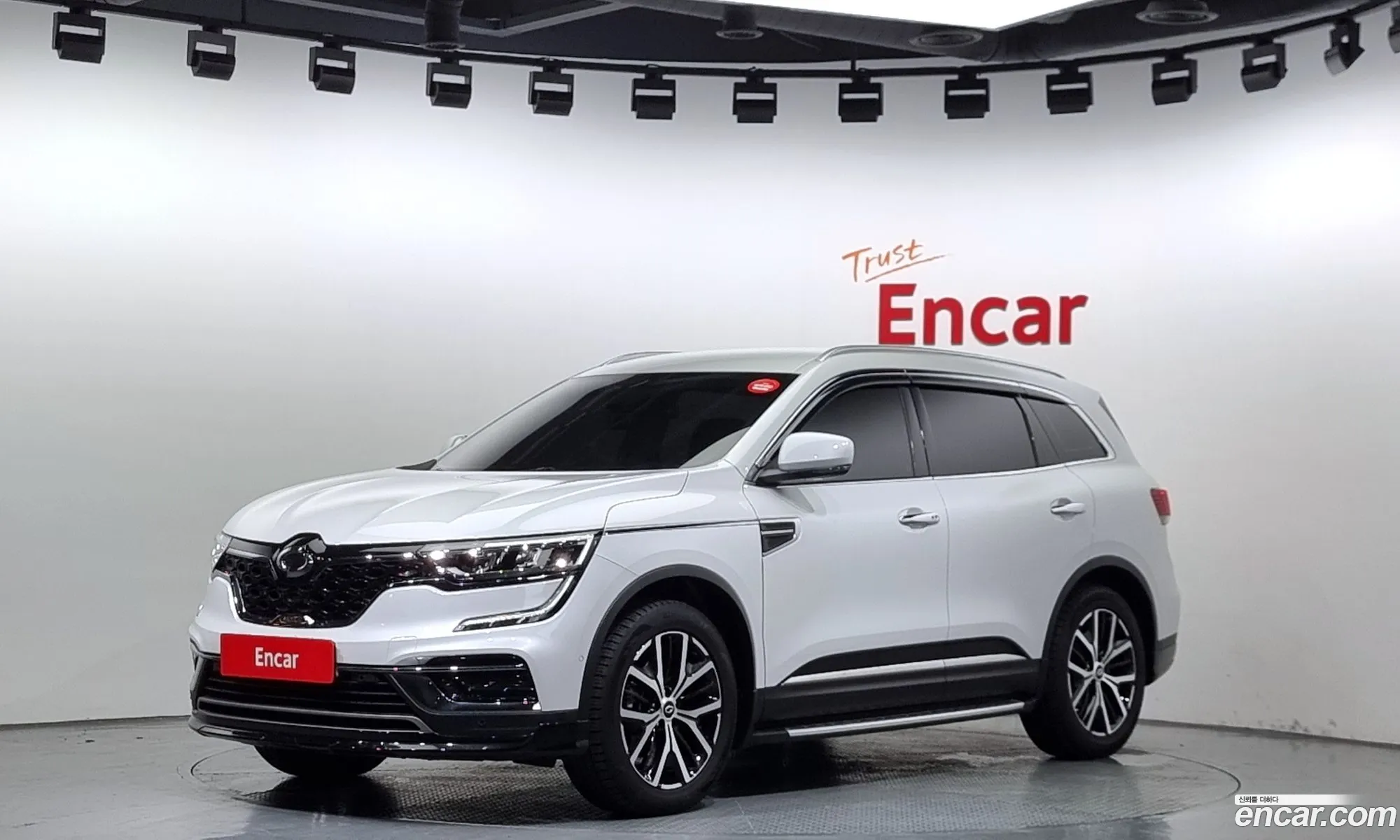 Renault Korea Samsung The New Qm6 20 Lpe Re Signature 2Wd - фотография 6547404