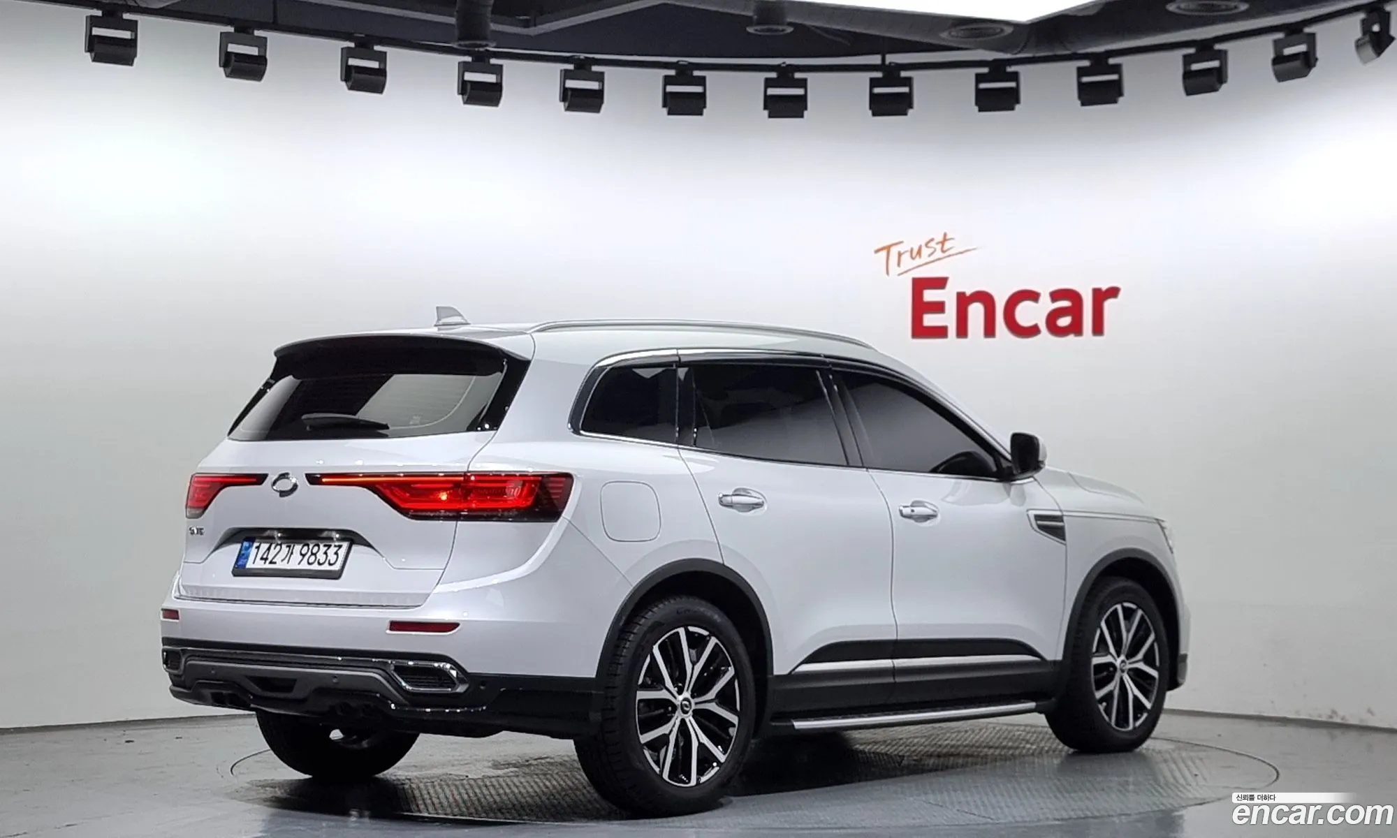 Renault Korea Samsung The New Qm6 20 Lpe Re Signature 2Wd - фотография 6547405