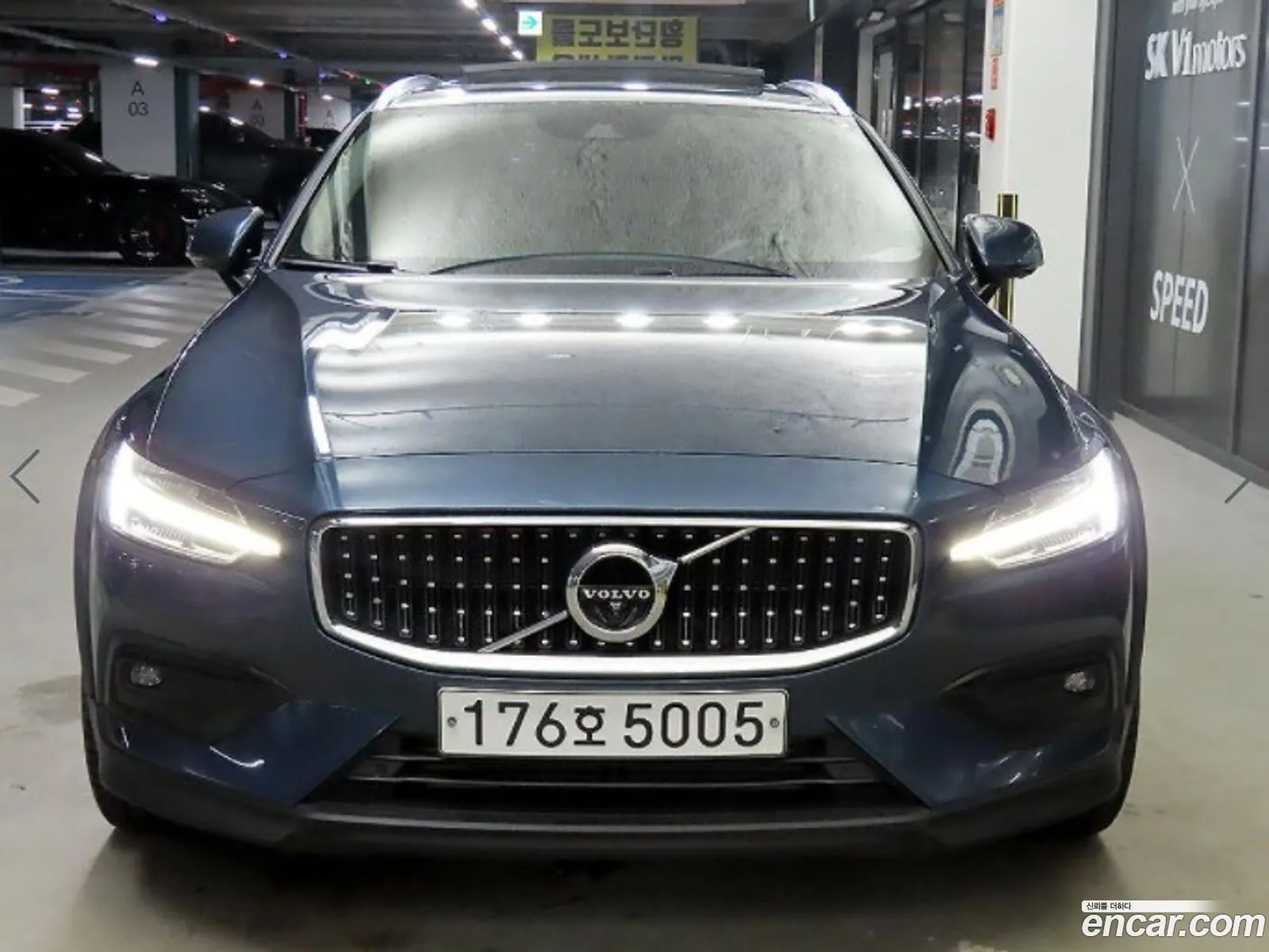 Volvo V60 Cross Country 2Nd Generation T5 Pro Awd - фотография 6338435