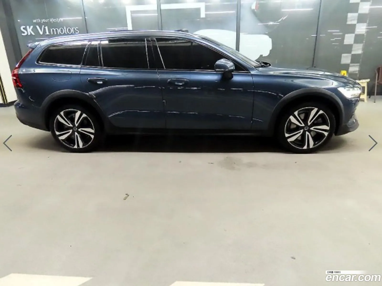 Volvo V60 Cross Country 2Nd Generation T5 Pro Awd - фотография 6338436