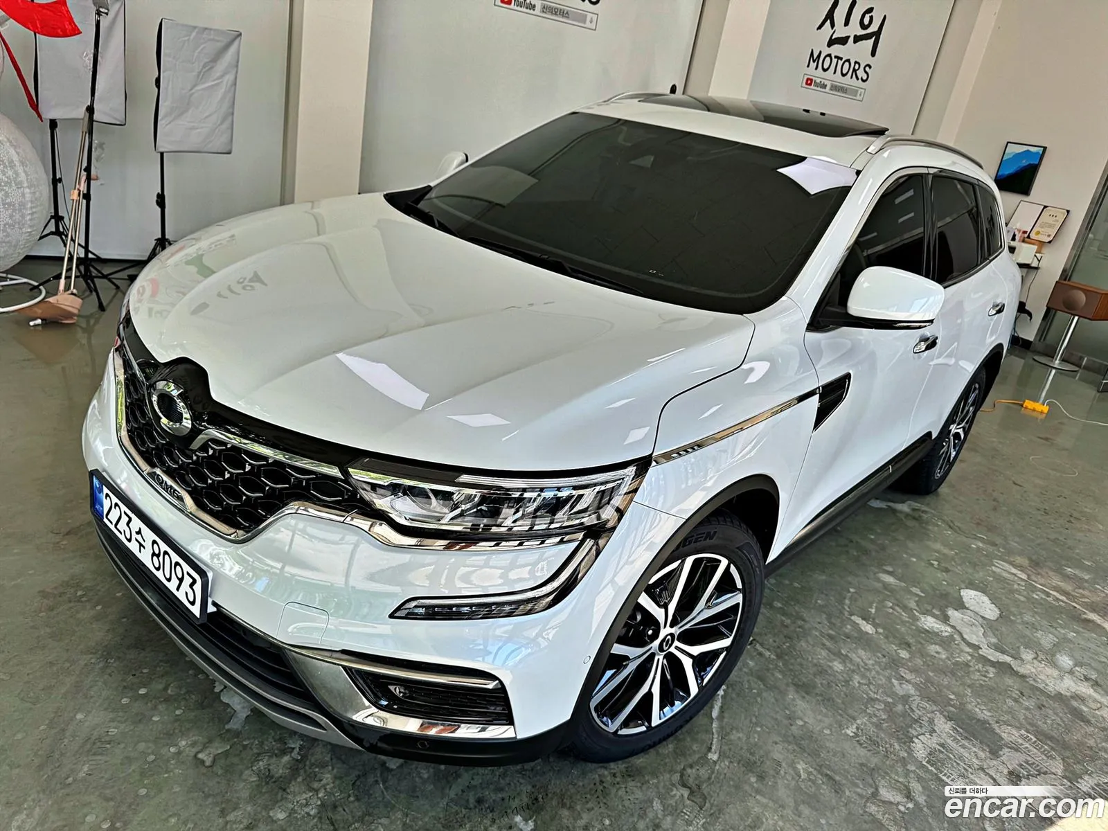 Renault Korea Samsung The New Qm6 20 Gde Re Signature 2Wd - фотография 19129862