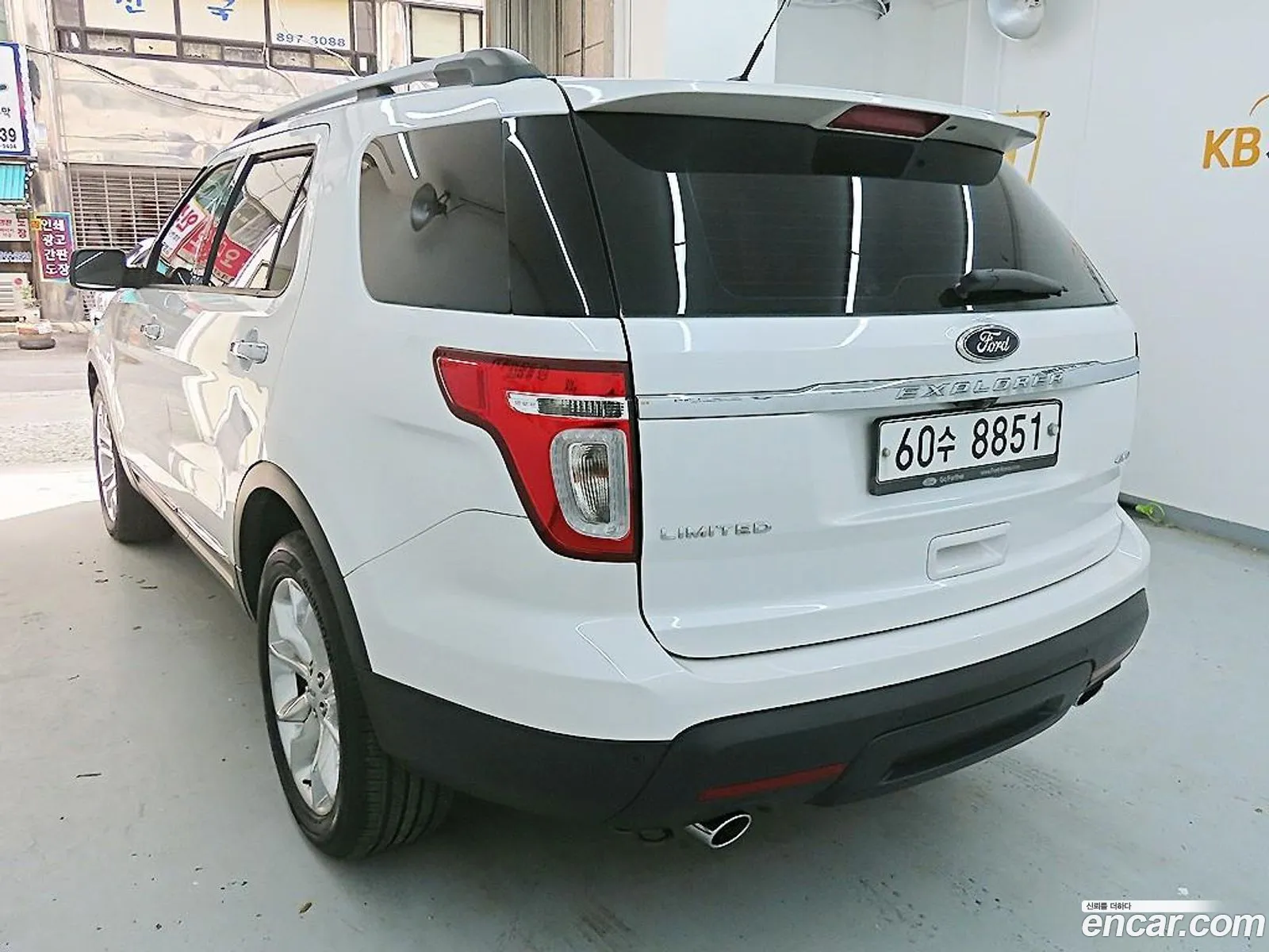 Ford Explorer 35 Limited 4Wd 5Th Generation - фотография 15940383