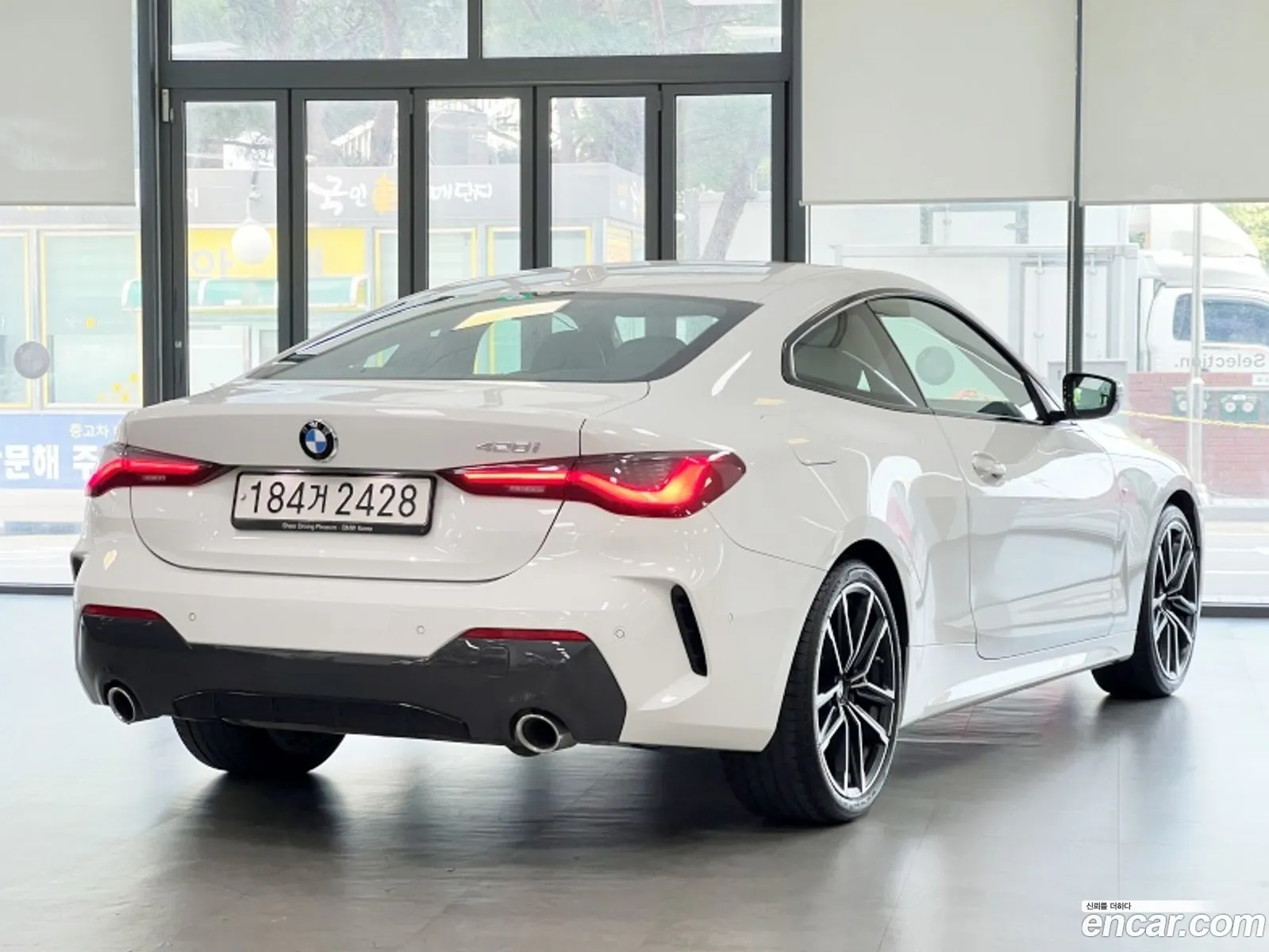 BMW 4 Series G22 420I M Sports Coupe - фотография 18299052
