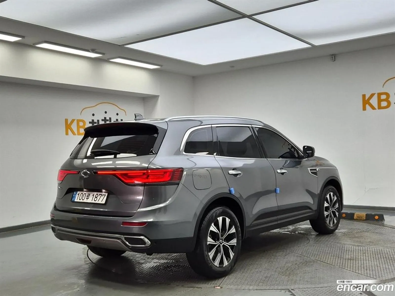Renault Korea Samsung The New Qm6 20 Lpe Le Signature 2Wd - фотография 6556181