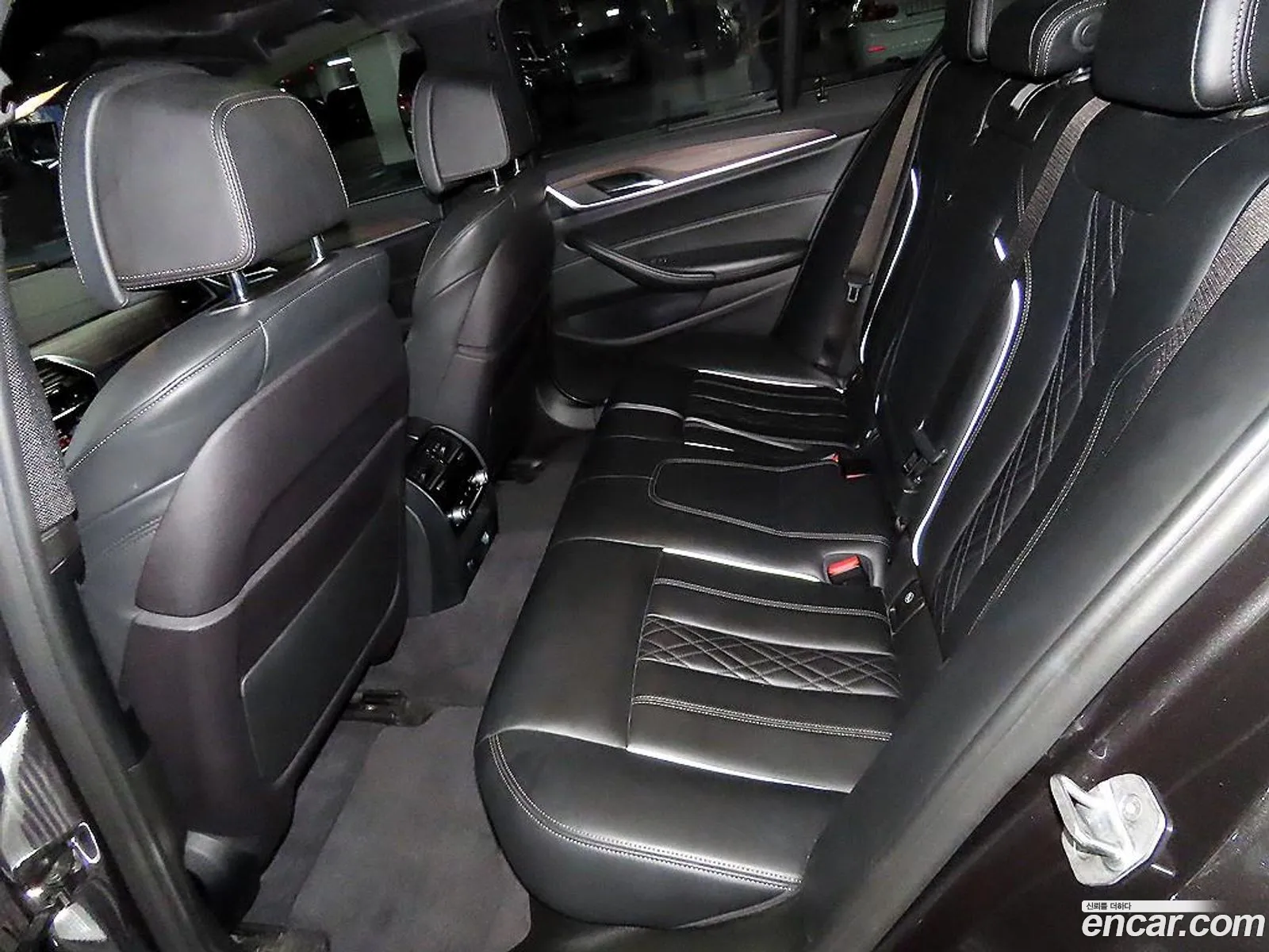 BMW 5 Series G30 520D xDrive M Sport Plus - фотография 18157334