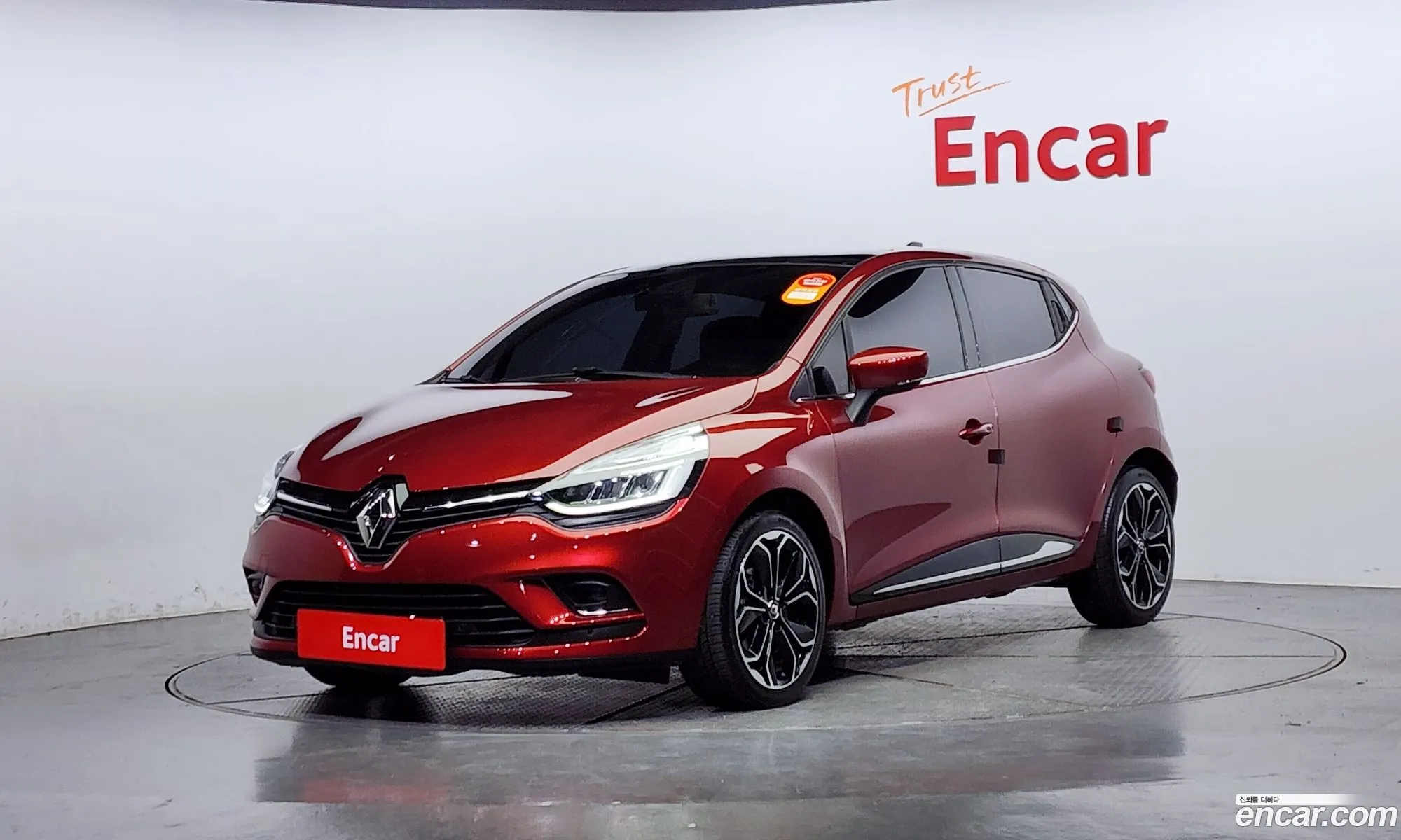 Renault Korea Samsung Clio Intense Panoramic - фотография 6465107