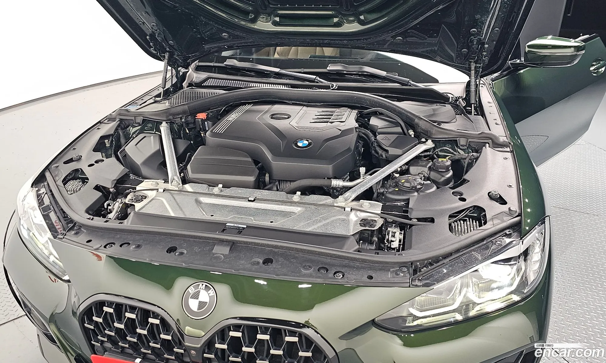 BMW 4 Series G22 420I M Sports Convertible - фотография 18026449