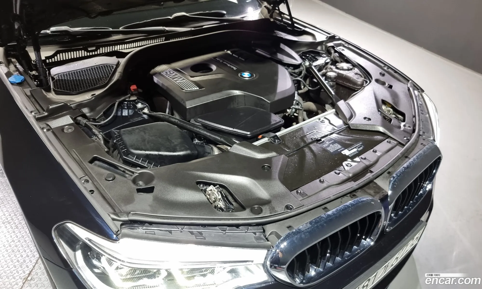 BMW 5 Series G30 530I xDrive M Sport Plus - фотография 6938301