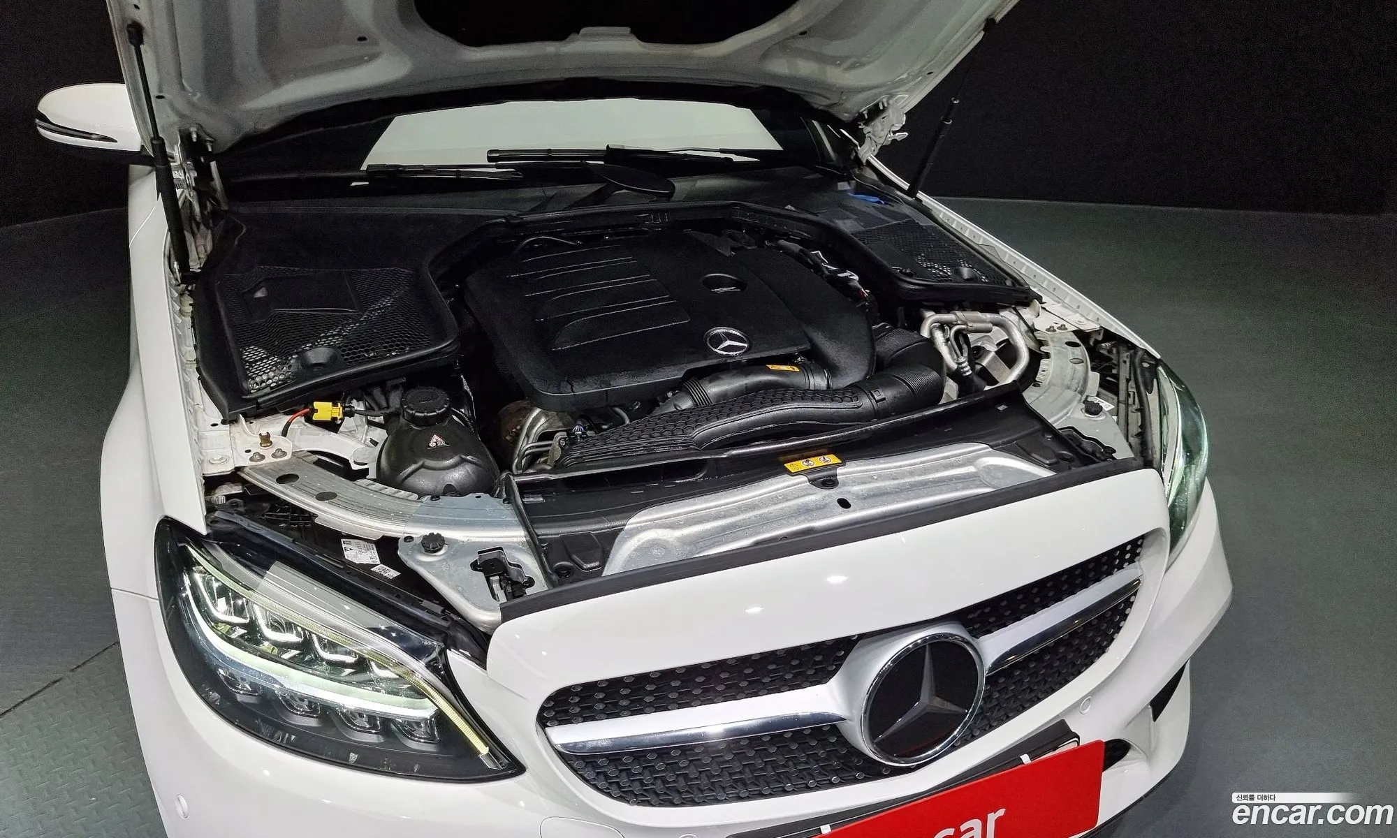Mercedes C-Class W205 C200 Amg Line - фотография 19108062