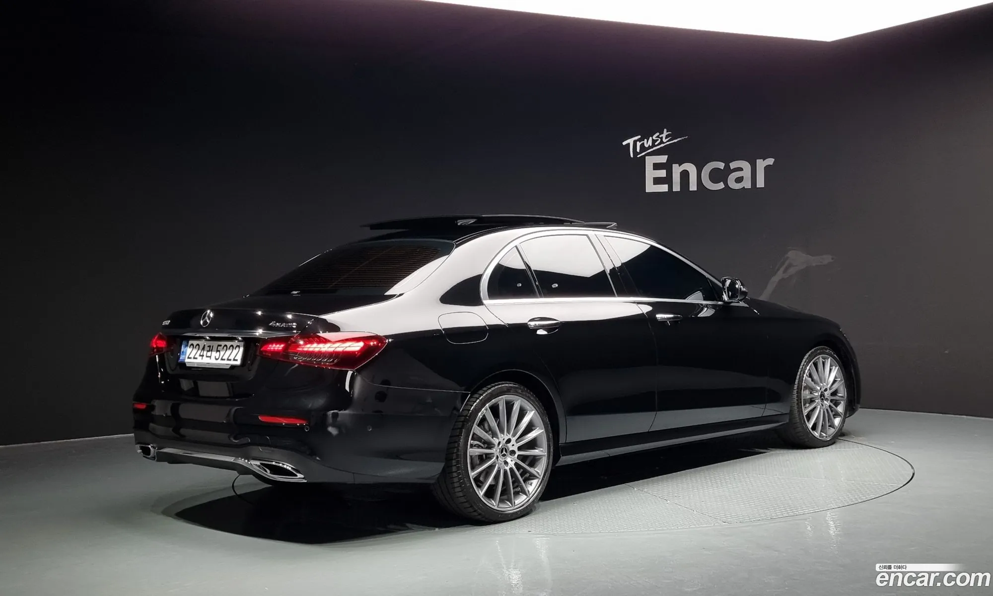 Mercedes E-Class W213 E350 4Matic Amg Line - фотография 19128677