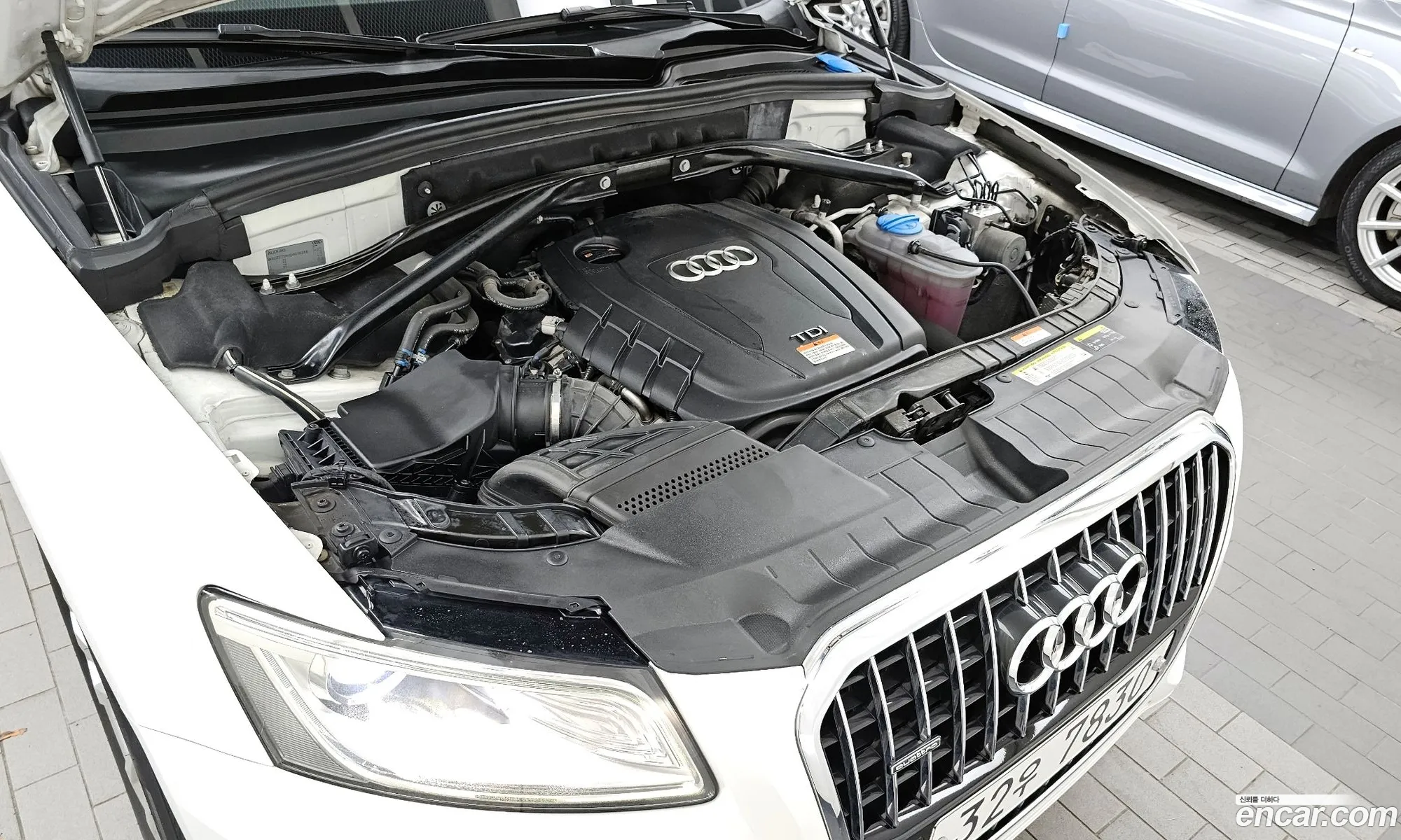 Audi Q5 20 Tdi Quattro 8R - фотография 1536407