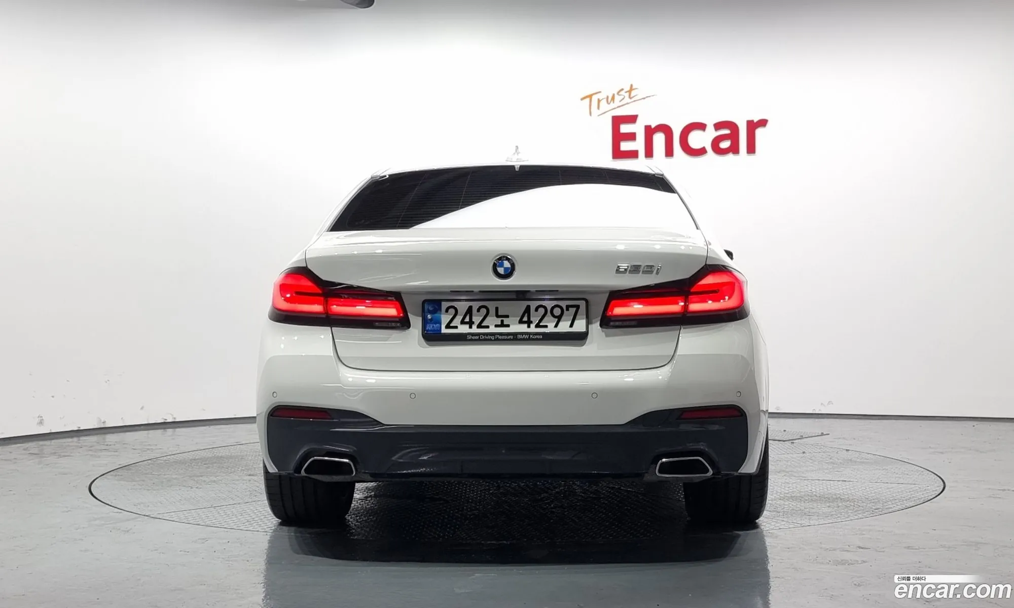 BMW 5 Series G30 530I M Sports - фотография 18125689