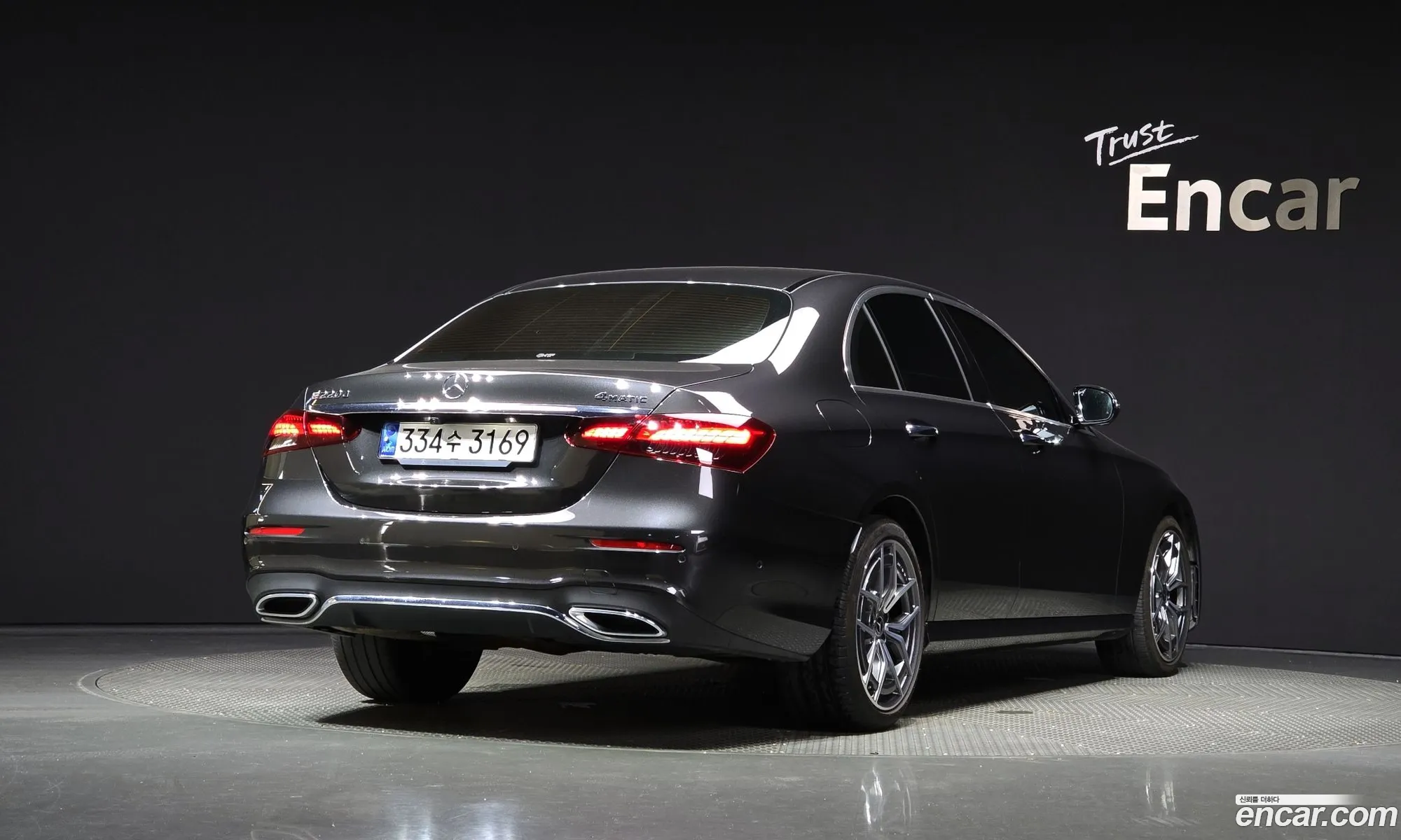 Mercedes E-Class W213 E220D 4Matic Amg Line - фотография 19123104
