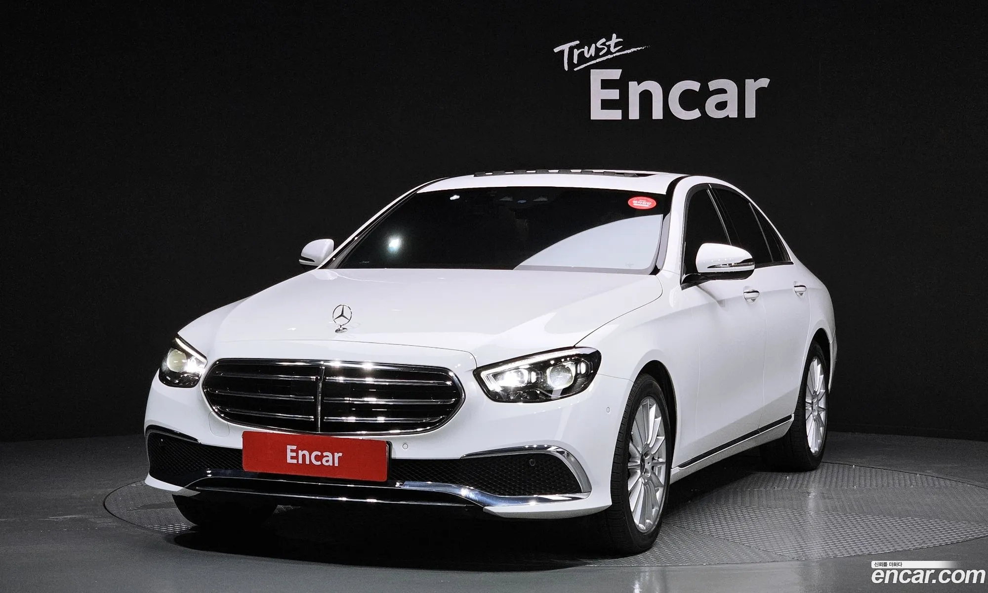 Mercedes E-Class W213 E250 Exclusive - фотография 19181407