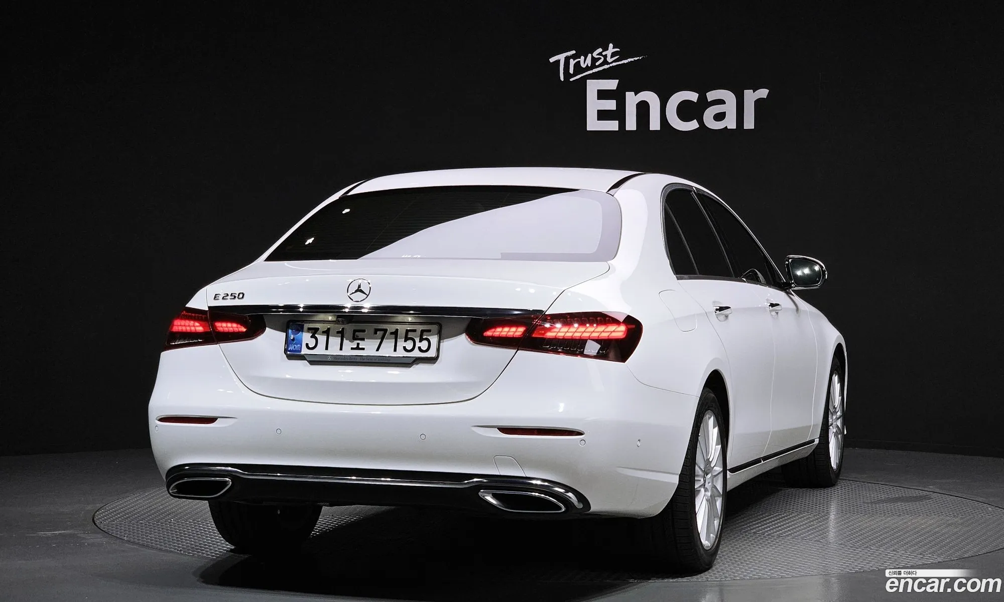 Mercedes E-Class W213 E250 Exclusive - фотография 19181408