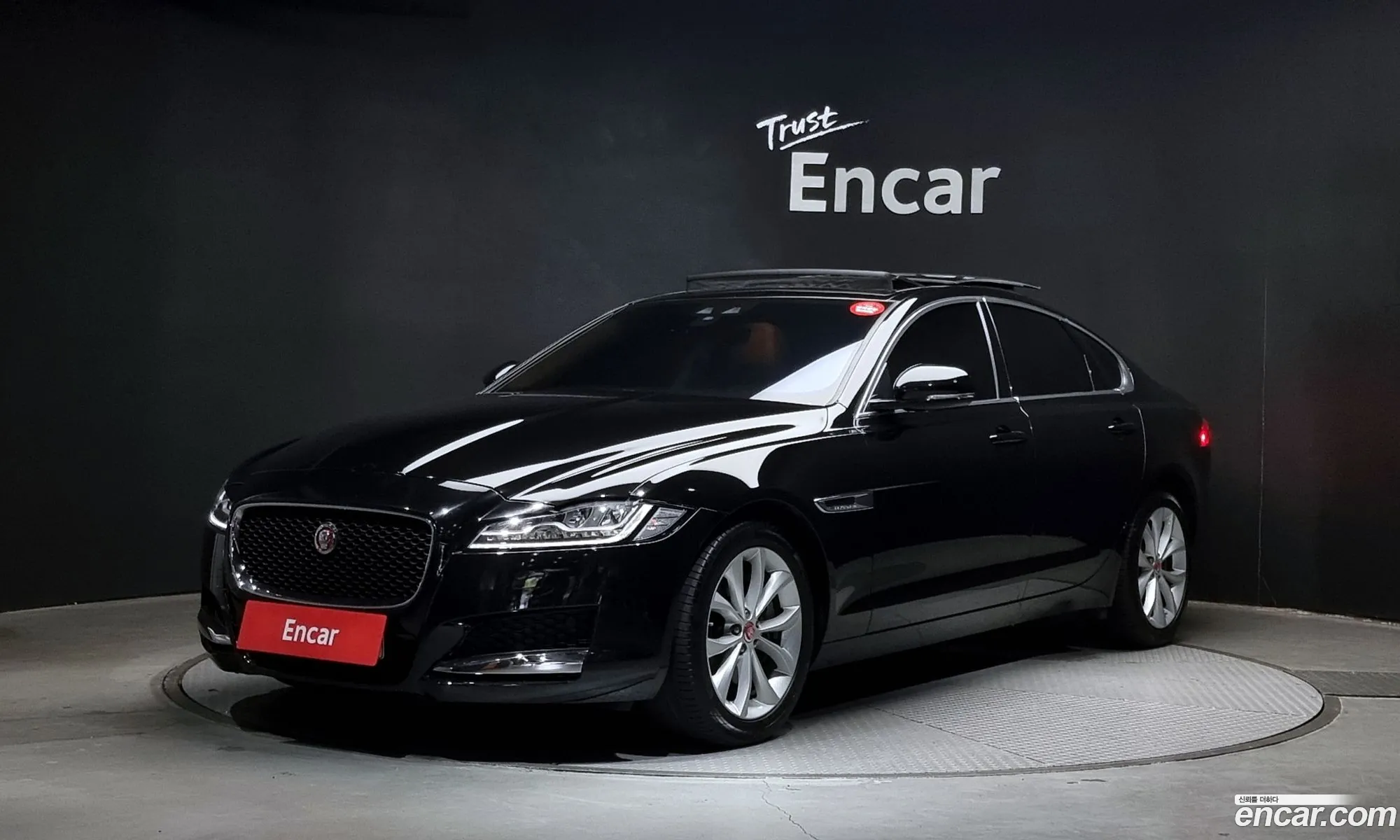 Jaguar Xf X260 25T Portfolio - фотография 3929133