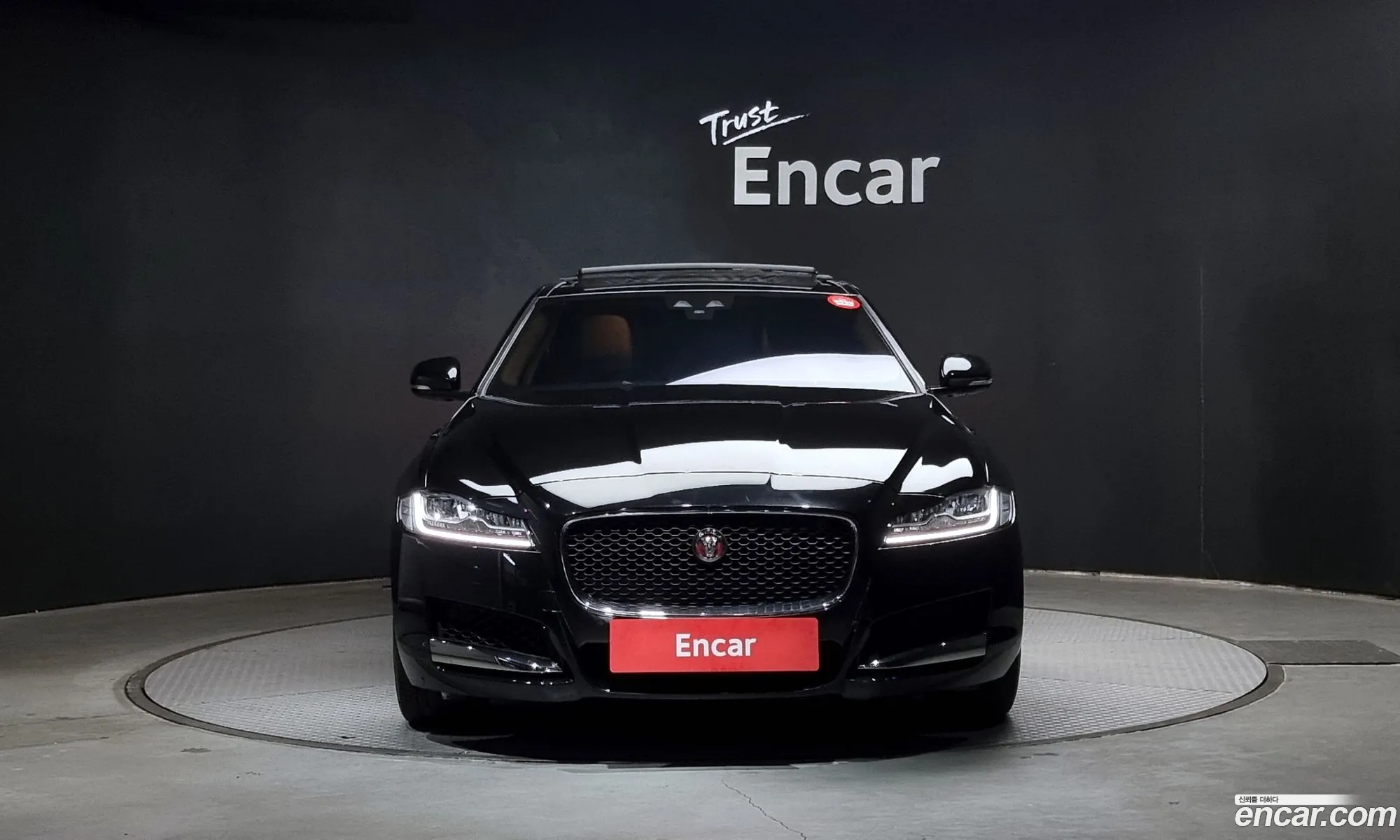 Jaguar Xf X260 25T Portfolio - фотография 3929135