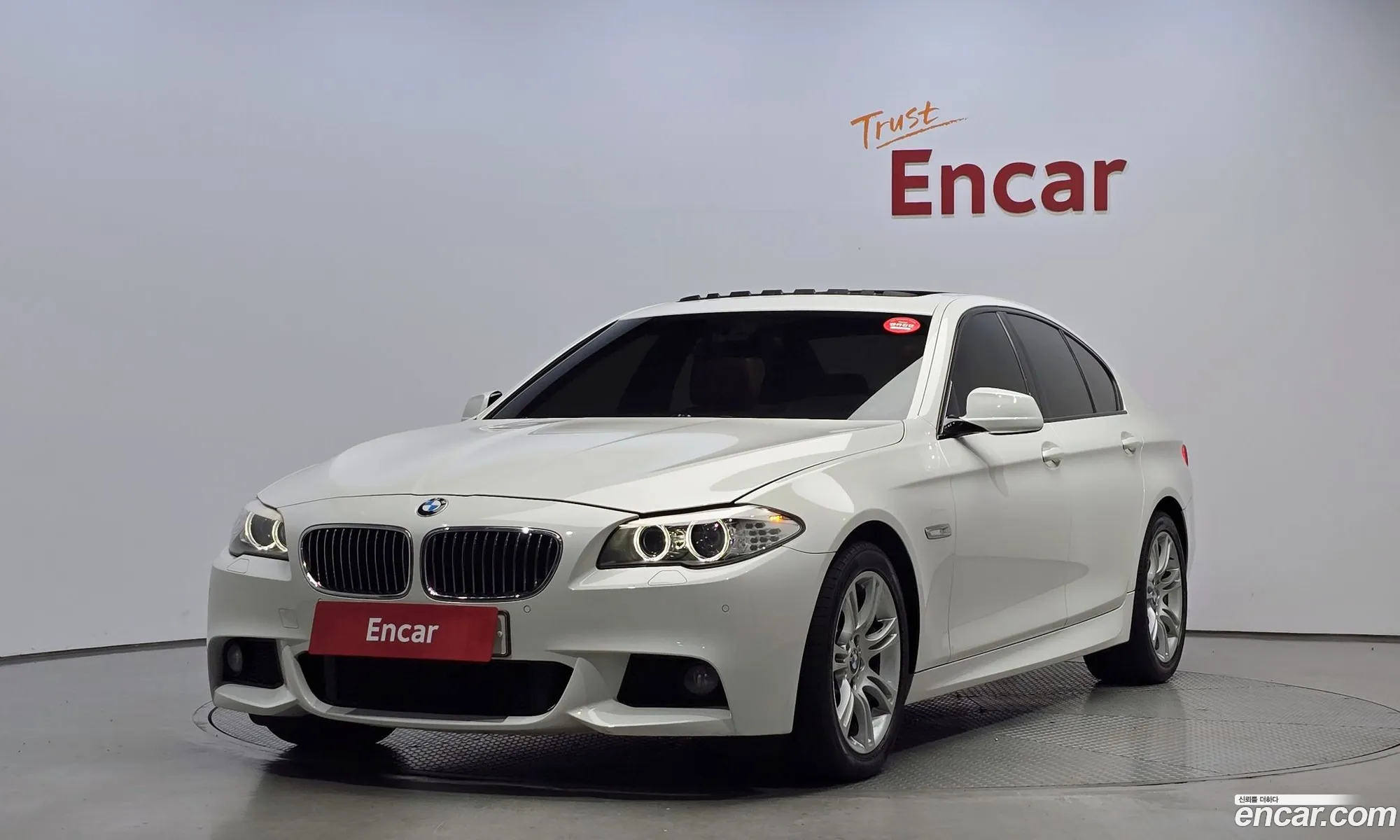 BMW 5 Series F10 520D M Sports - фотография 18122767