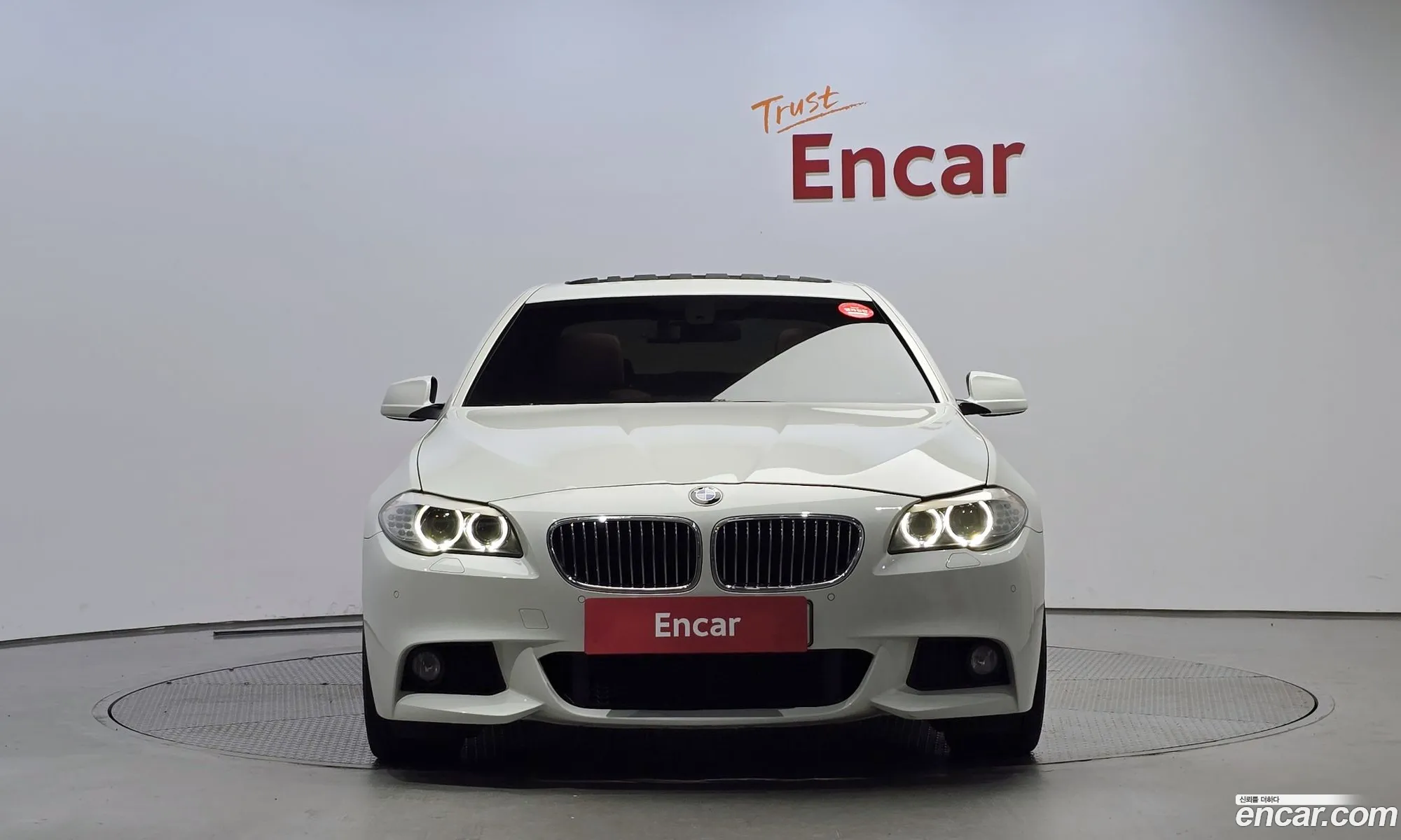 BMW 5 Series F10 520D M Sports - фотография 18122769