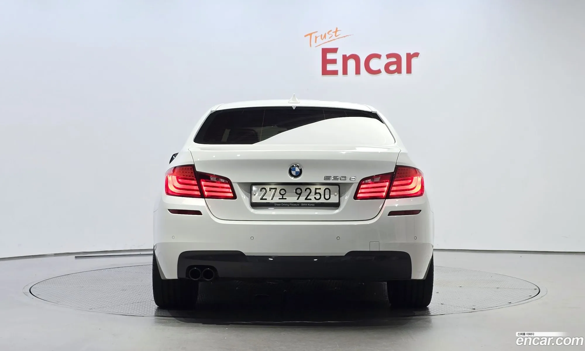 BMW 5 Series F10 520D M Sports - фотография 18122770