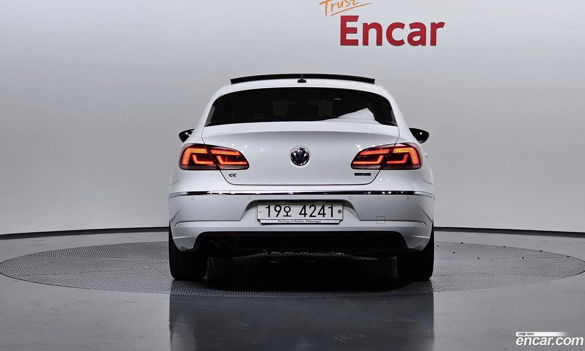 Volkswagen New Cc 20 Tdi Bluemotion - фотография 7757629