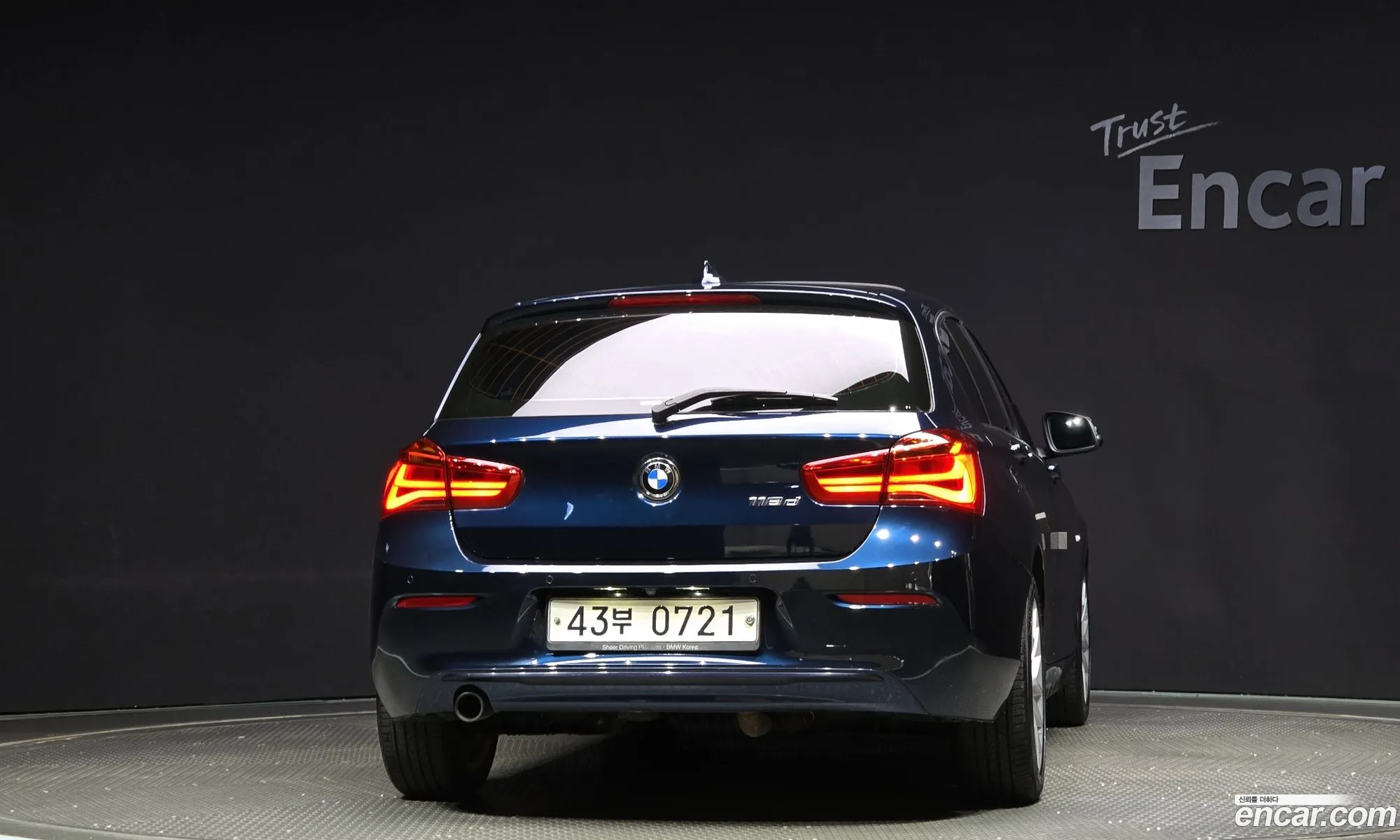 BMW 1 Series F20 118D Sports 5-Door - фотография 5092146
