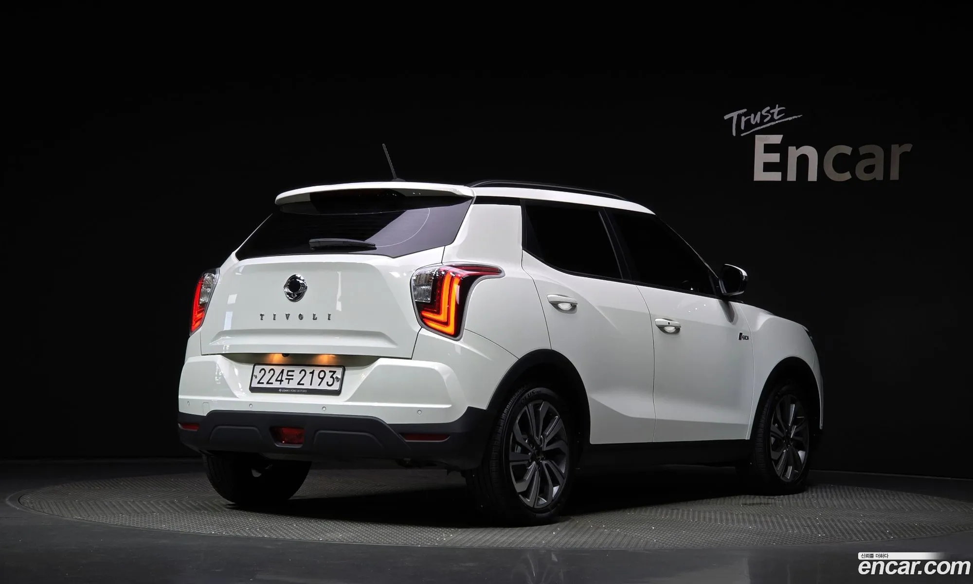 Kg Mobility Ssangyong Very New Tivoli Gasoline 15 2Wd V5 - фотография 6881217