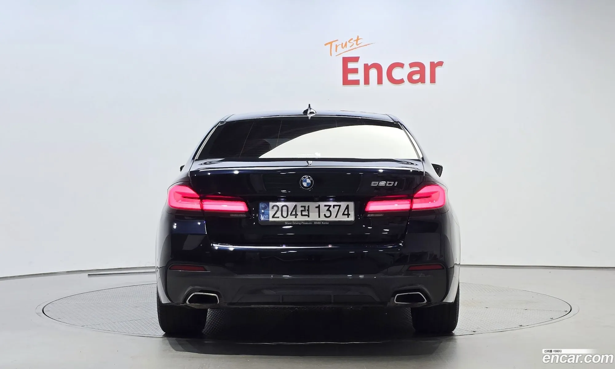 BMW 5 Series G30 520I M Sports - фотография 17859484