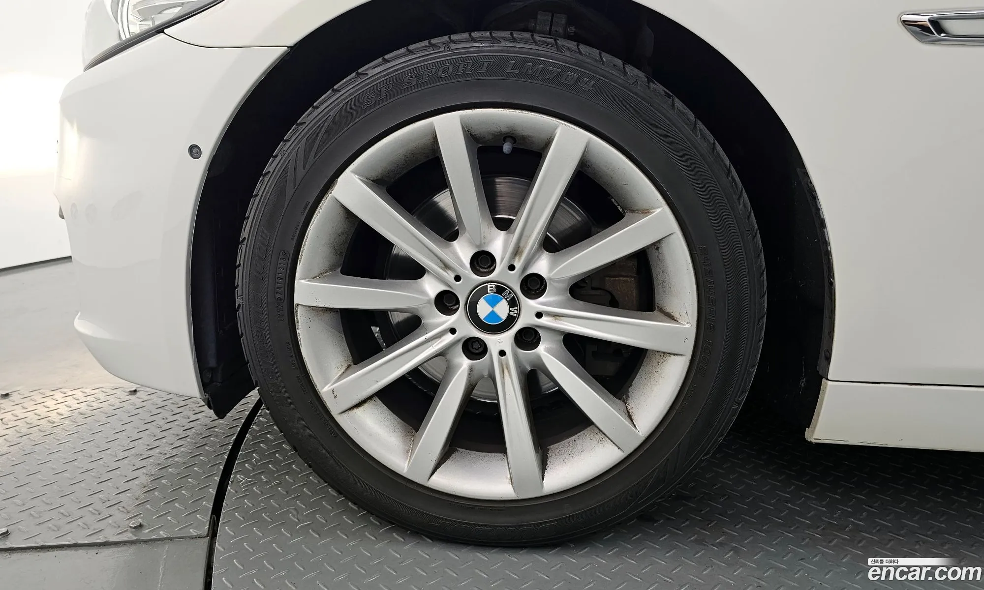 BMW 5 Series F10 528I - фотография 6955153