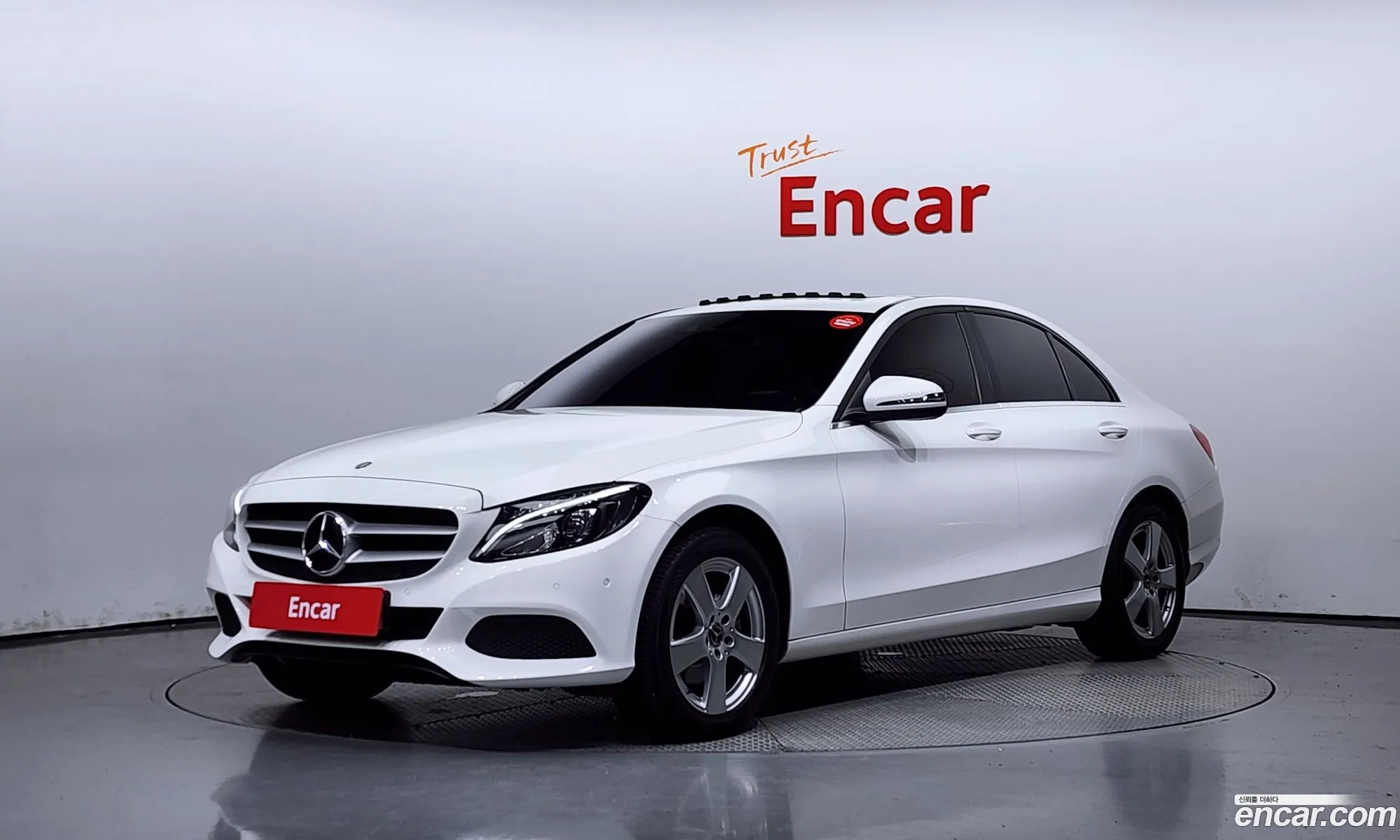 Mercedes C-Class W205 C200 - фотография 19124330