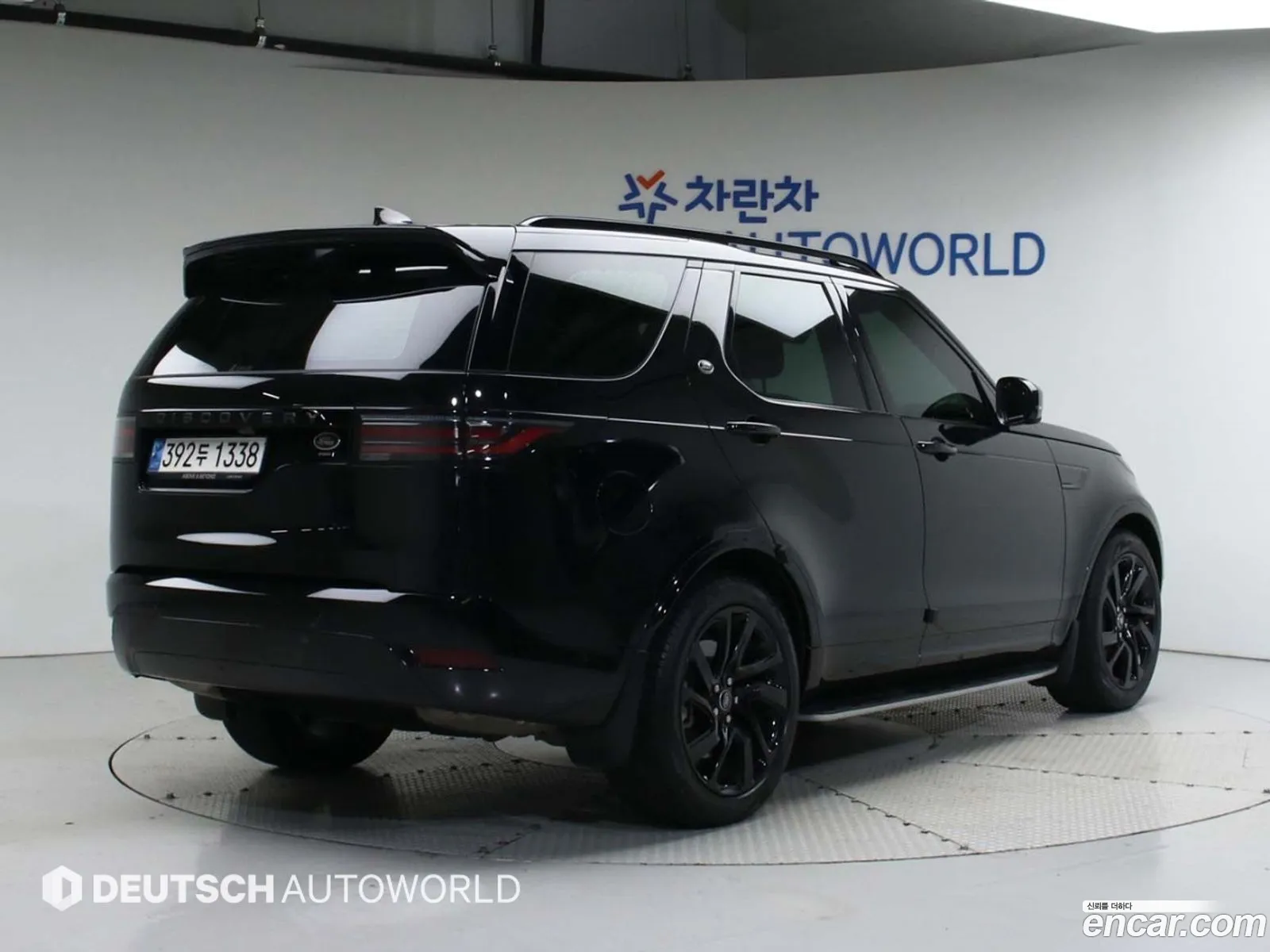 Land Rover Discovery 5 P360 R-Dynamic Se - фотография 7225993