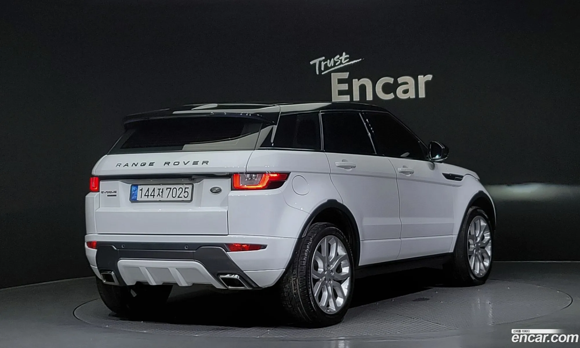 Land Rover Range Rover Evoque 20 Td4 Hse Dynamic - фотография 7242630