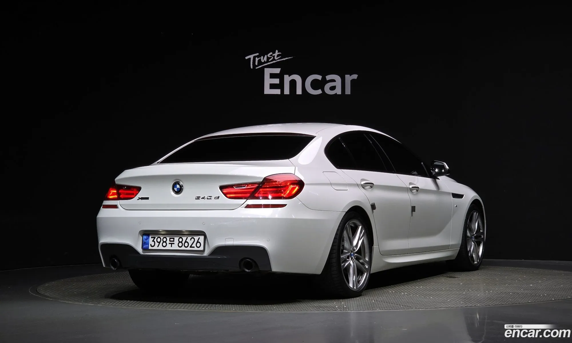 BMW 6 Series F12 640D xDrive M Sports Gran Coupe - фотография 7446197