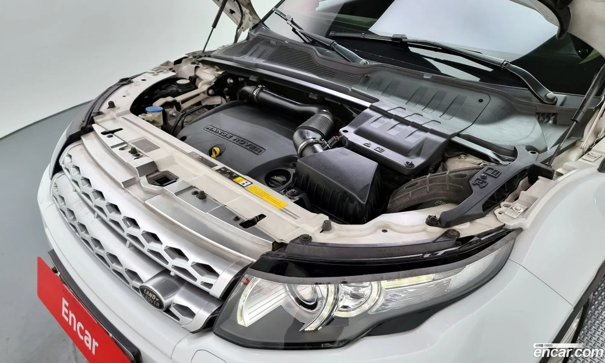 Land Rover Range Rover Evoque 22 Sd4 Prestige - фотография 7135984