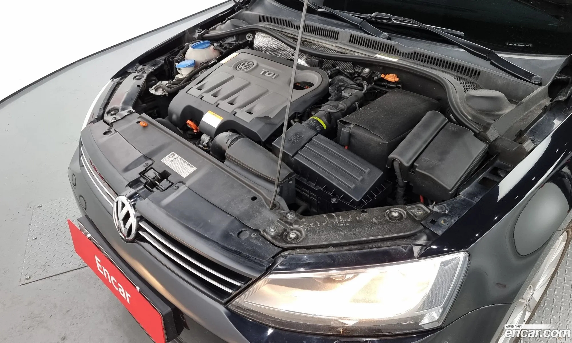 Volkswagen New Jetta 20 Tdi 6Th Generation - фотография 7785217
