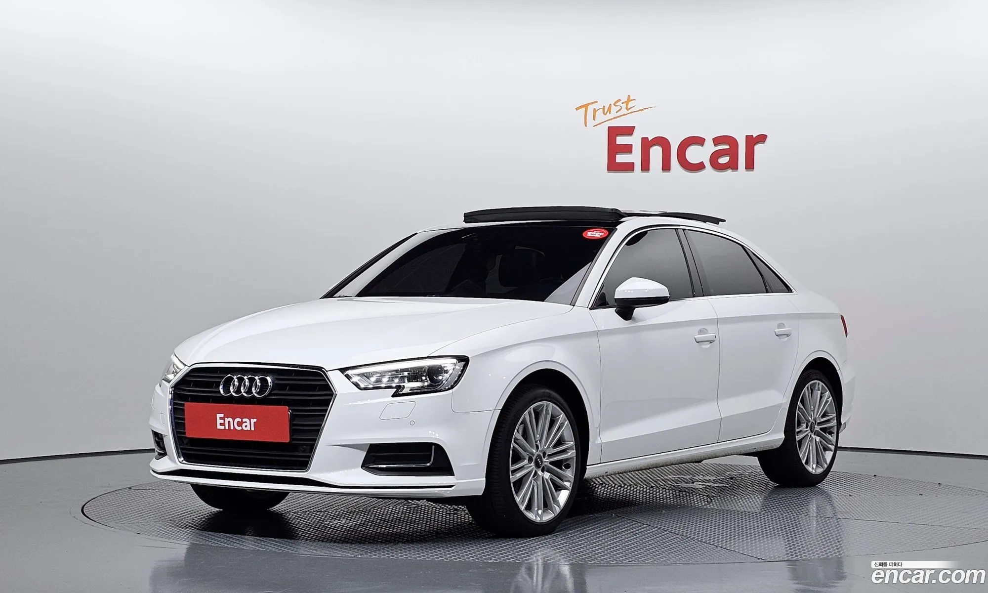 Audi New A3 40 Tfsi 8V - фотография 172362