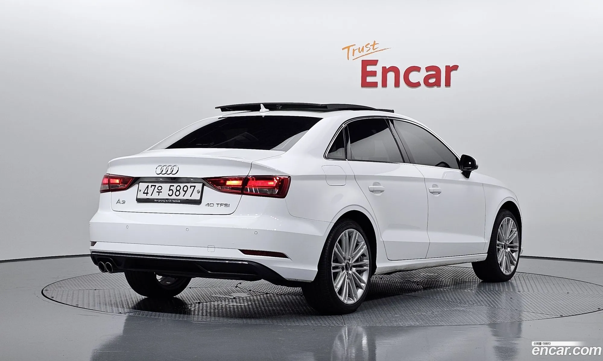 Audi New A3 40 Tfsi 8V - фотография 172363