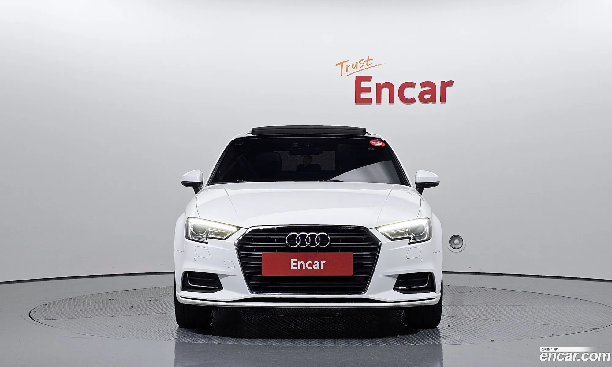 Audi New A3 40 Tfsi 8V - фотография 172364