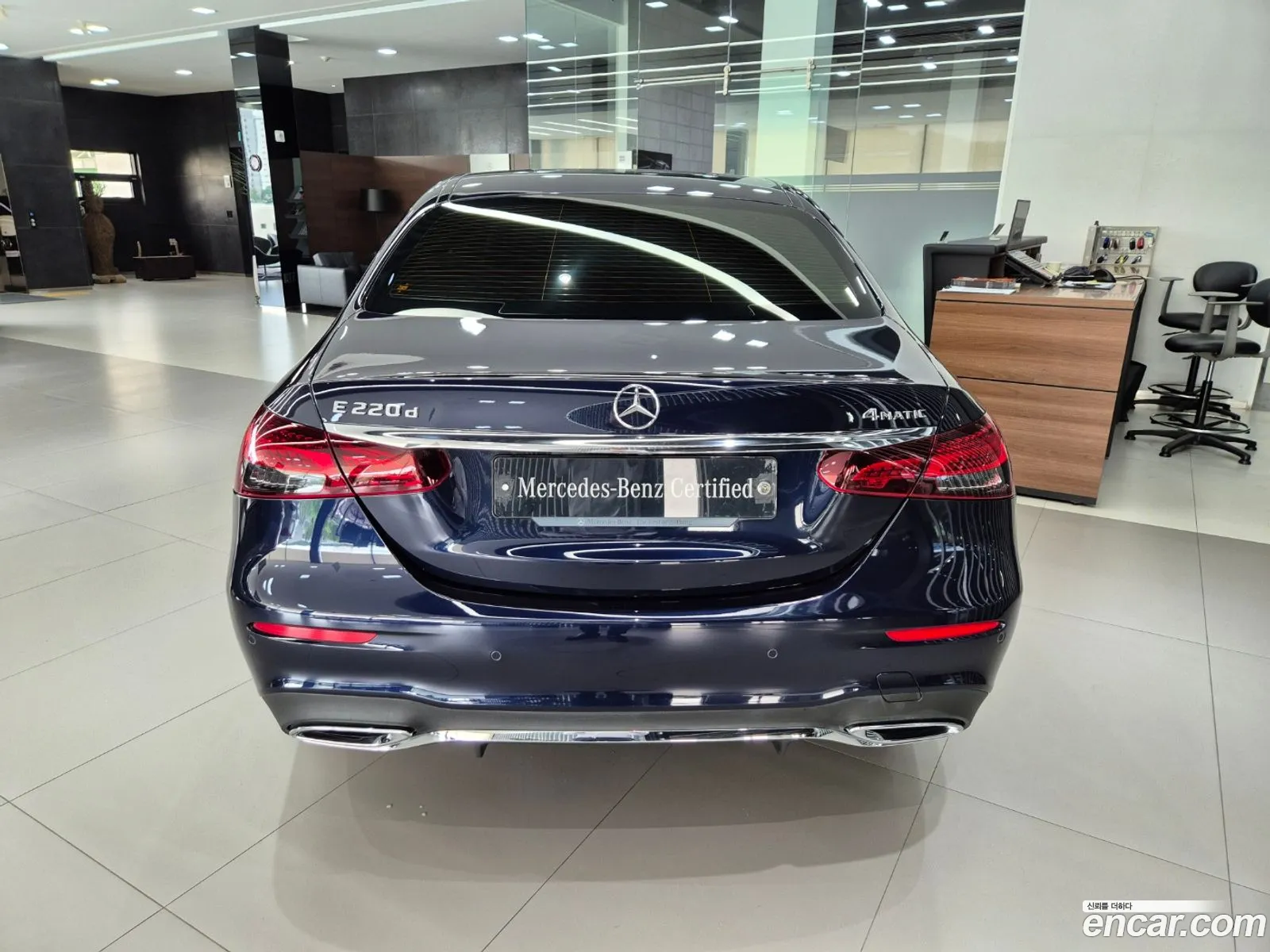 Mercedes E-Class W213 E220D 4Matic Amg Line - фотография 19112744
