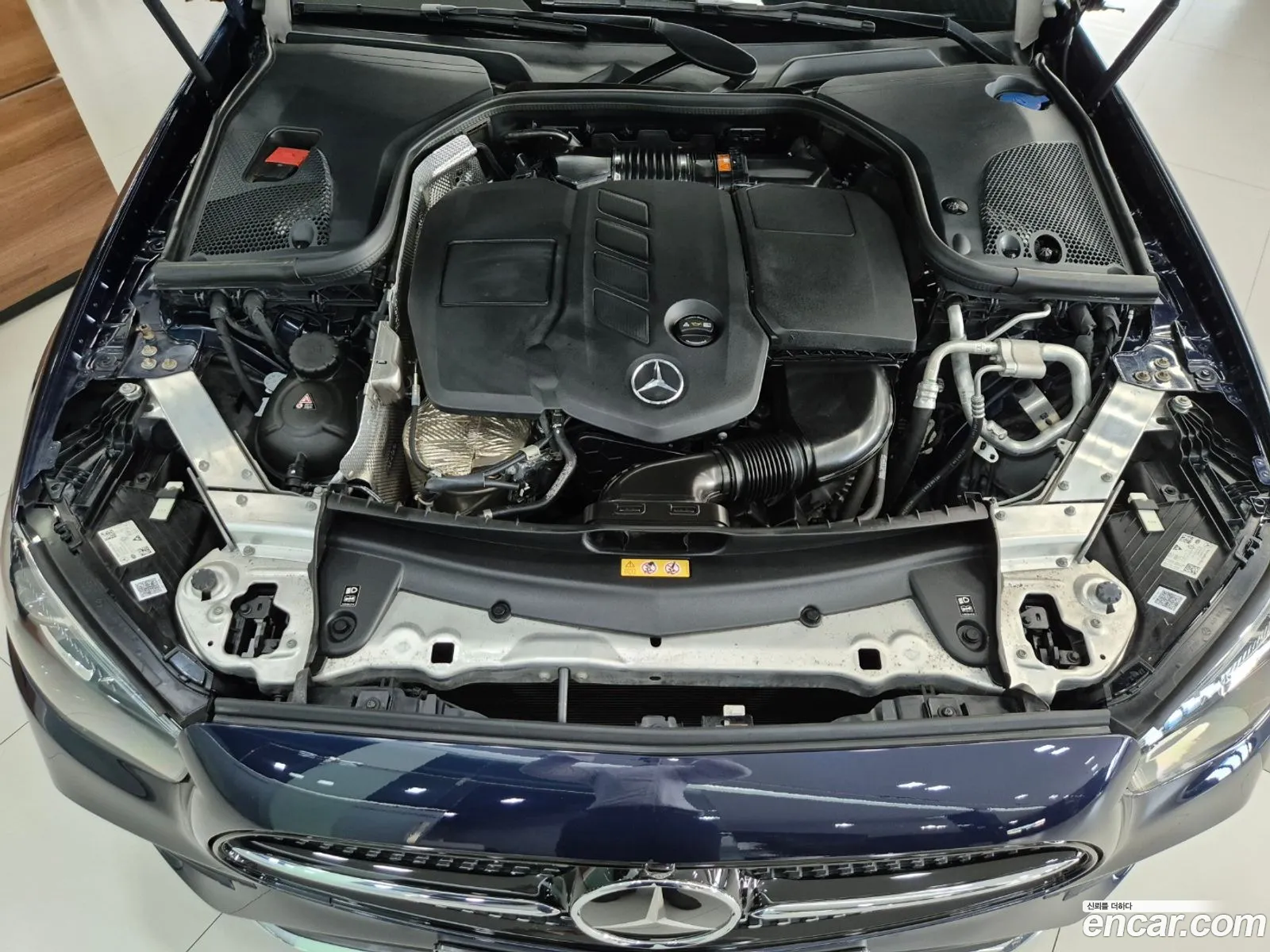 Mercedes E-Class W213 E220D 4Matic Amg Line - фотография 19112746