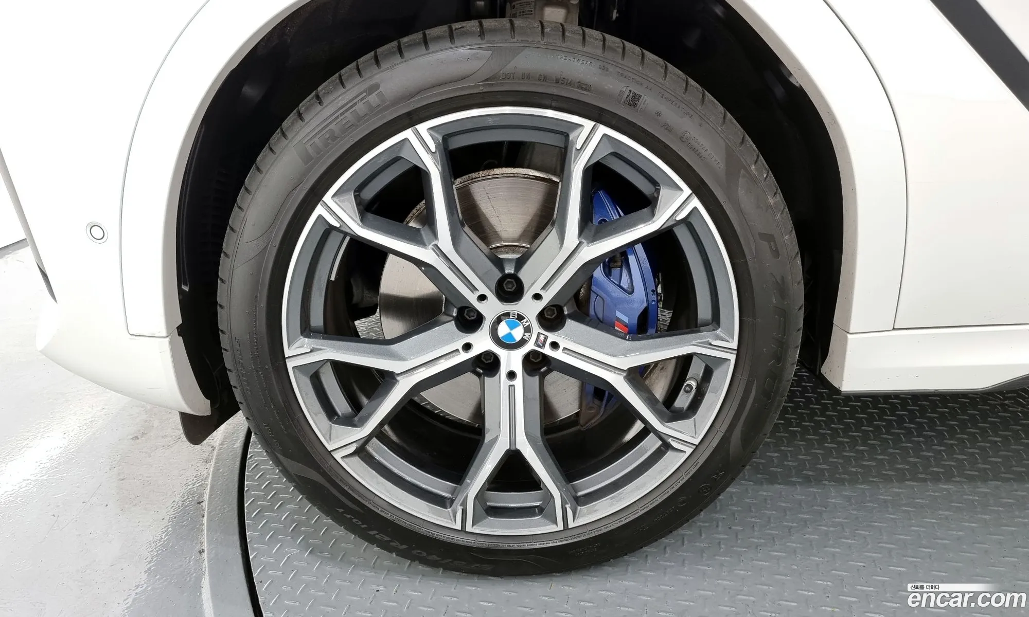 BMW X6 G06 xDrive30D M Sports - фотография 6847393